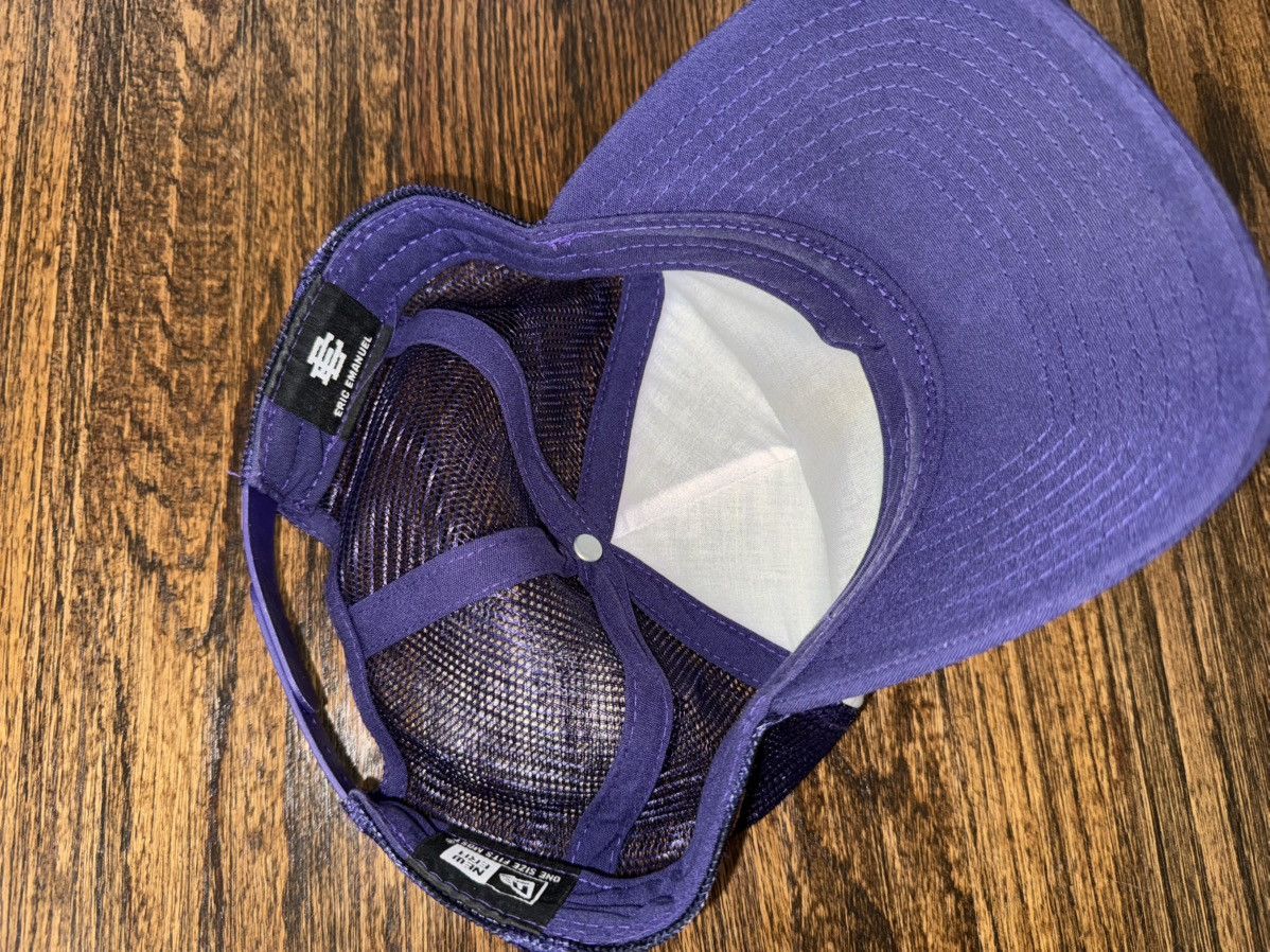 Eric Emanuel × New Era Eric Emanuel X New Era EE Embroidered Logo Cap Trucker Hat Size ONE SIZE - 2 Thumbnail