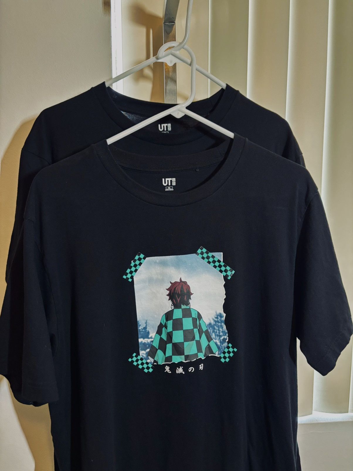 Uniqlo 2 Demon Slayer T Shirts by Uniqlo Size US XL / EU 56 / 4 - 11 Thumbnail