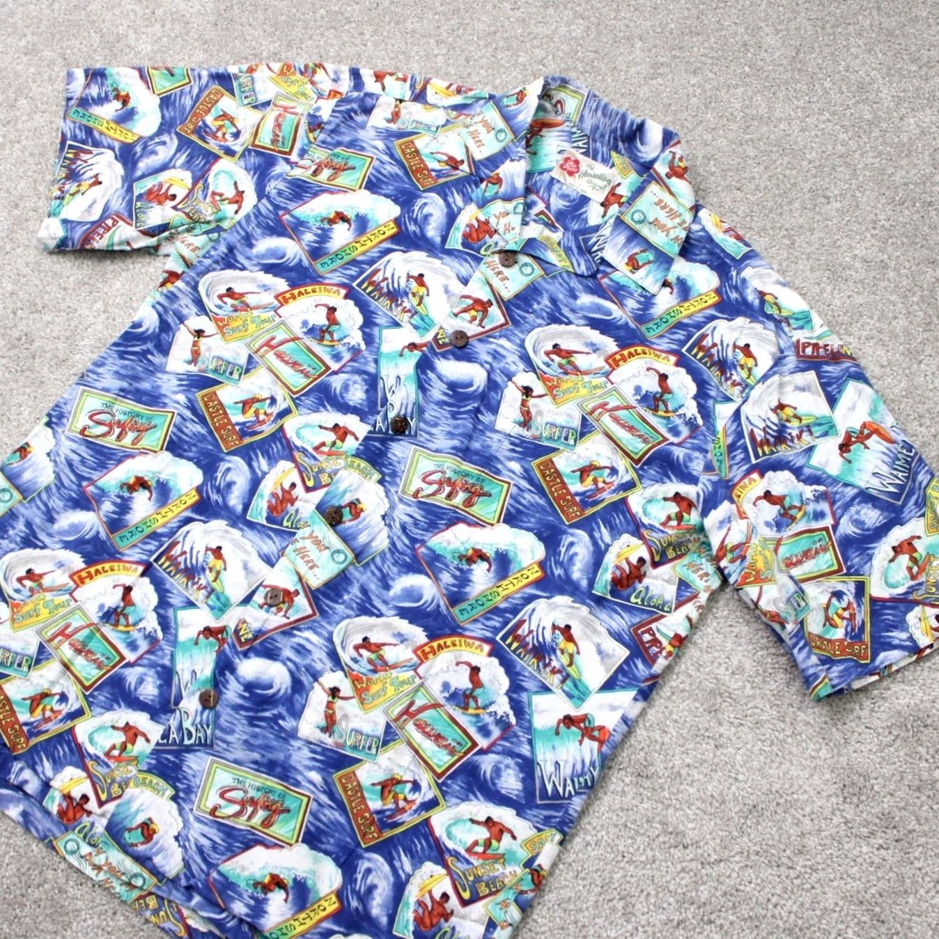 Hilo Hattie Hilo Hattie Shirt Men Medium Blue Surfing All Over Print Cotton Short Sleeve AOP Vintage Floral Button-Up Size US M / EU 48-50 / 2 - 3 Thumbnail