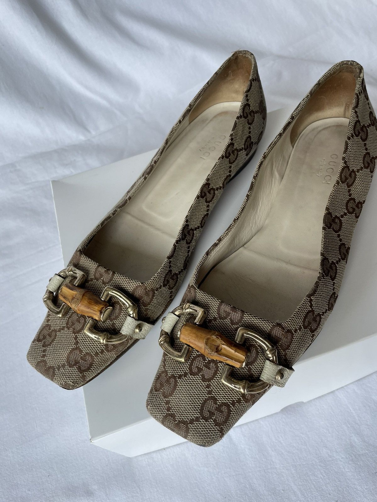 Gucci × Tom Ford × Vintage GUCCI MONOGRAM VINTAGE low-top shoes Tom Ford era , size 37C Size US 7 / IT 37 - 1 Thumbnail