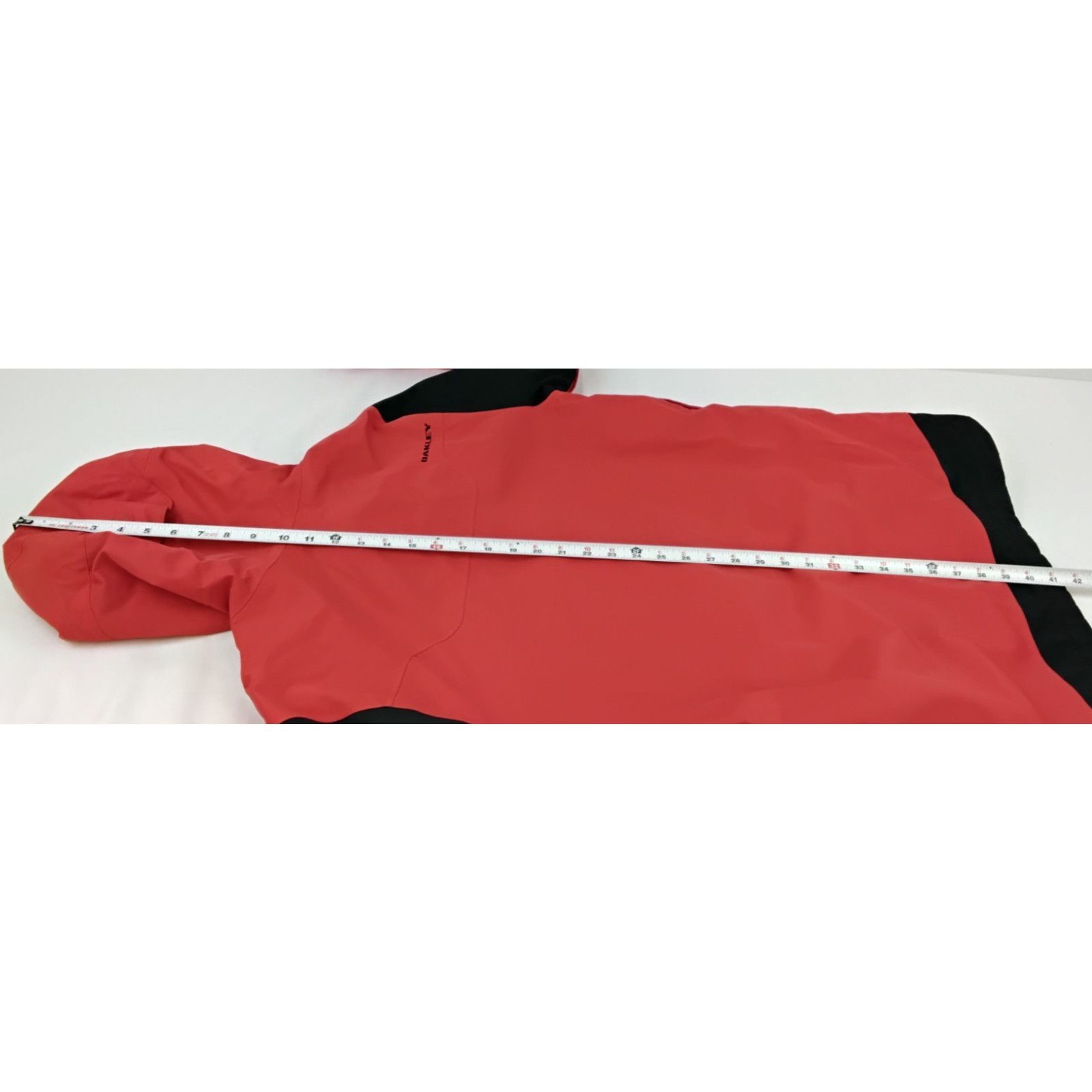 Oakley Oakley Pro Rider Series Ski Jacket Men's L Red/Black Hooded Size US L / EU 52-54 / 3 - 21 Thumbnail