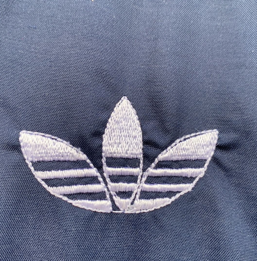 Adidas Vintage 1980s Adidas Nylon Puffer Vest Jacket Size US M / EU 48-50 / 2 - 11 Thumbnail