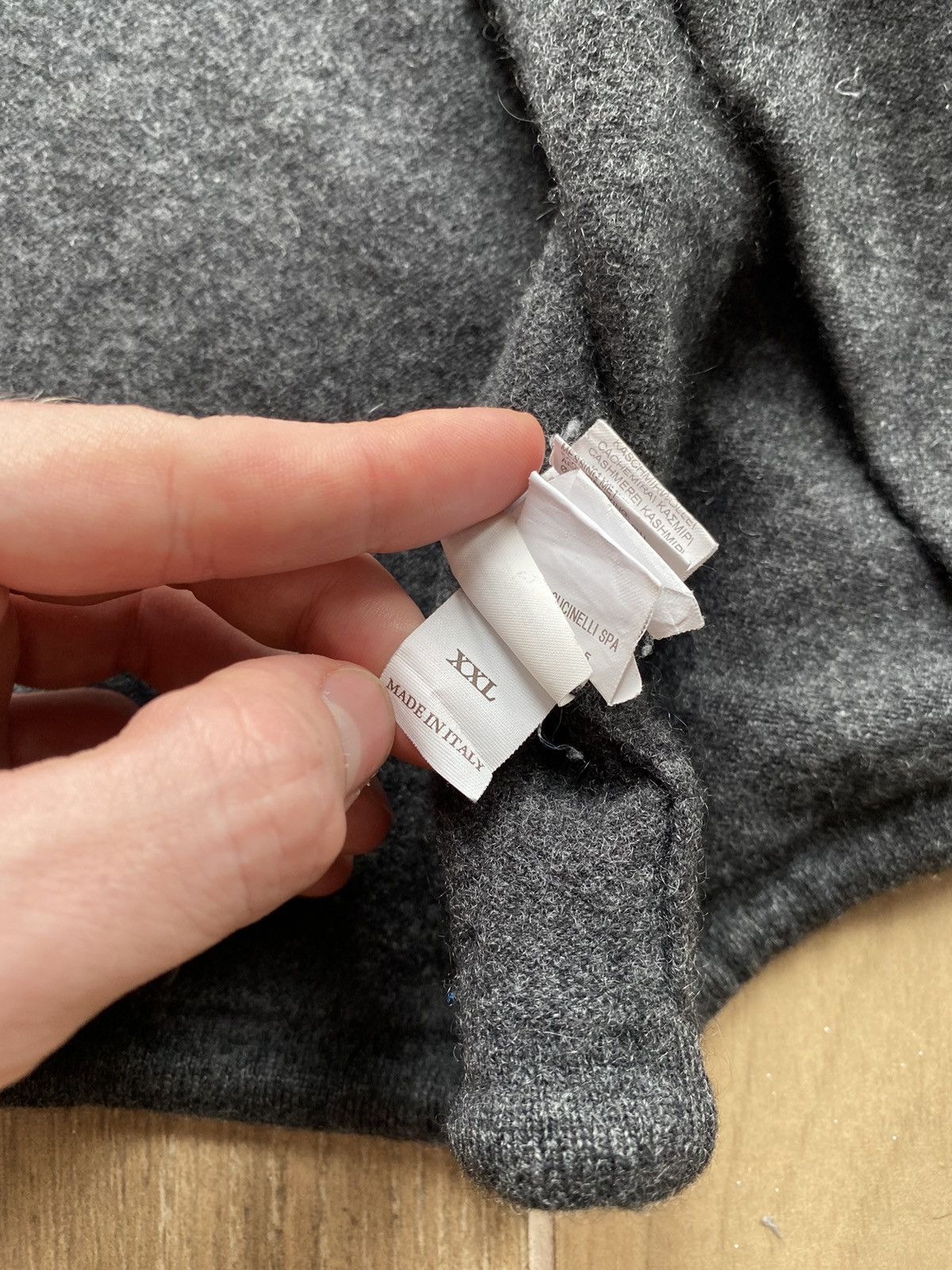 Brunello Cucinelli Brunello Cucinelli Cashmere Cardigan Size XXL / US 16-18 / IT 52-54 - 16 Thumbnail