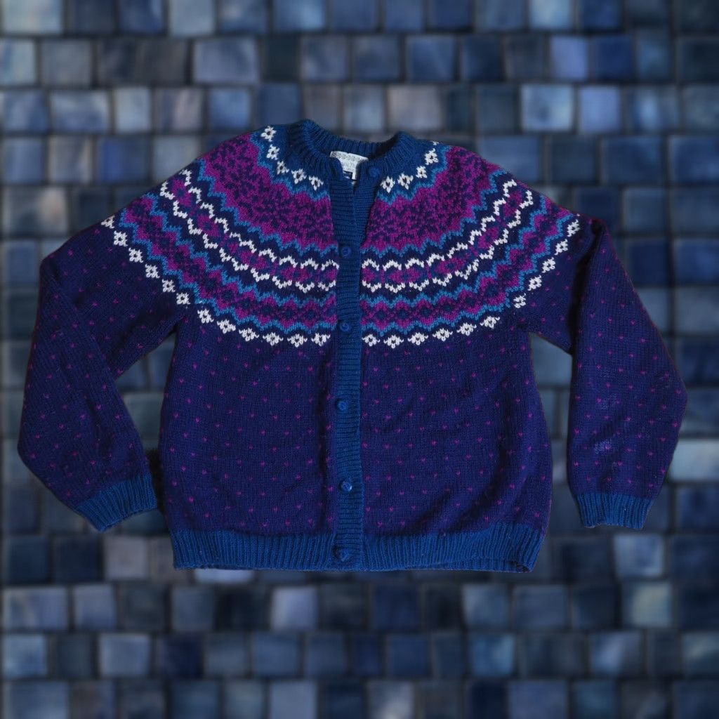 Vintage VINTAGE Nomadic Traders Berkeley Purple Fair Isle Nordic Wool Button Sweater M/L Cardigan Women Size M / US 6-8 / IT 42-44 - 1 Thumbnail