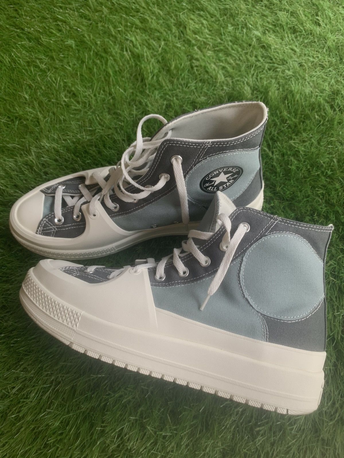 Converse Converse Chuck Taylor Construct Hi Sneaker Colorblock Size US 12 / EU 45 - 1 Thumbnail