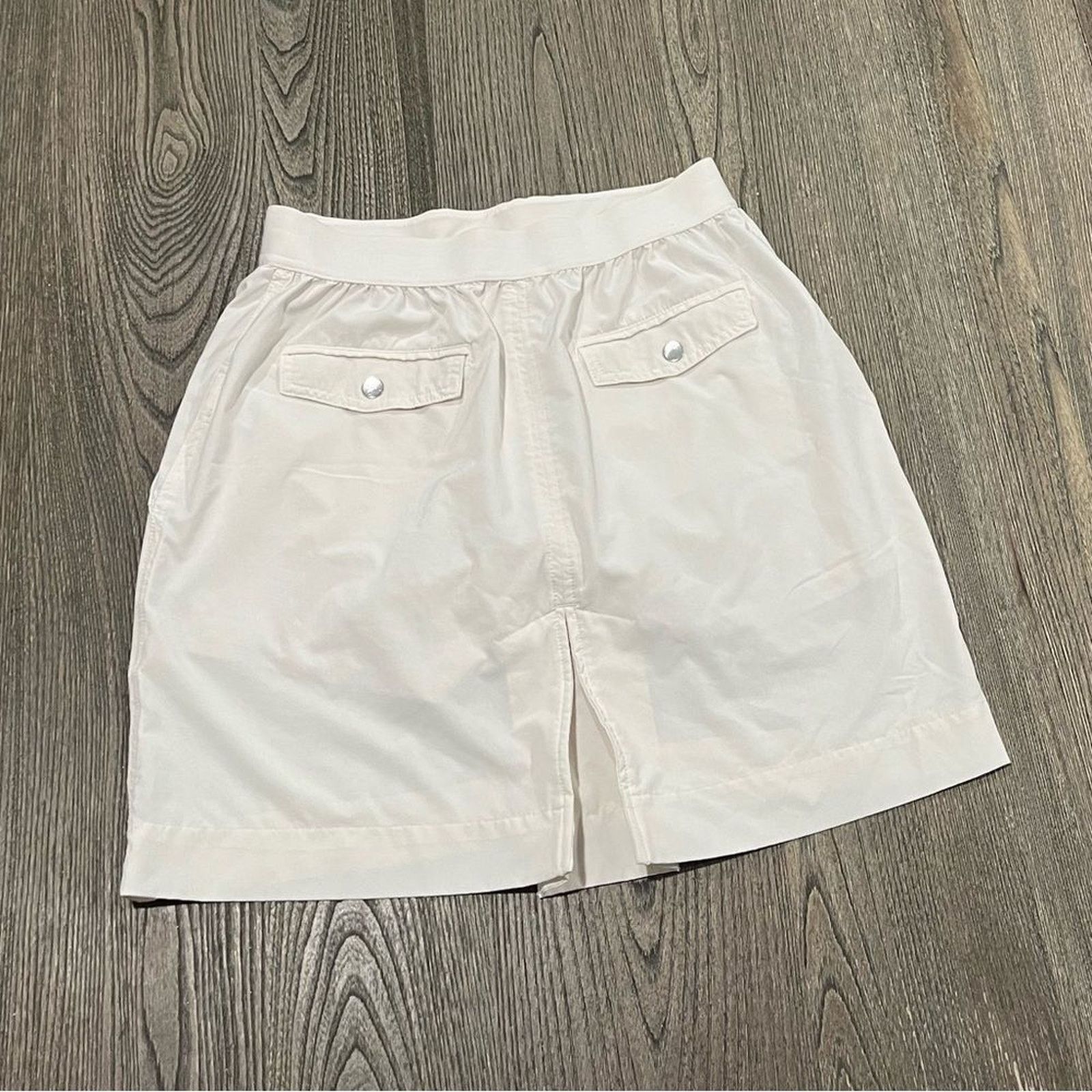Athleta Athleta White Athletic Mini Skirt Size 8 Size 30" / US 8 / IT 44 - 3 Thumbnail
