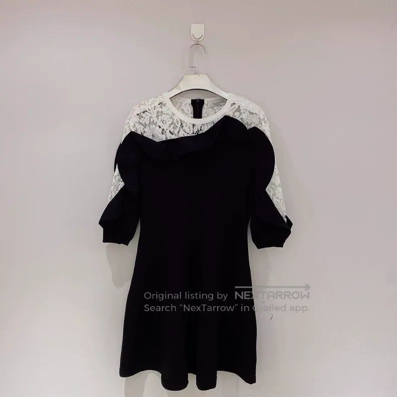 Valentino Valentino Black and white lace patchwork dress Size XL / US 12-14 / IT 48-50 - 1 Thumbnail