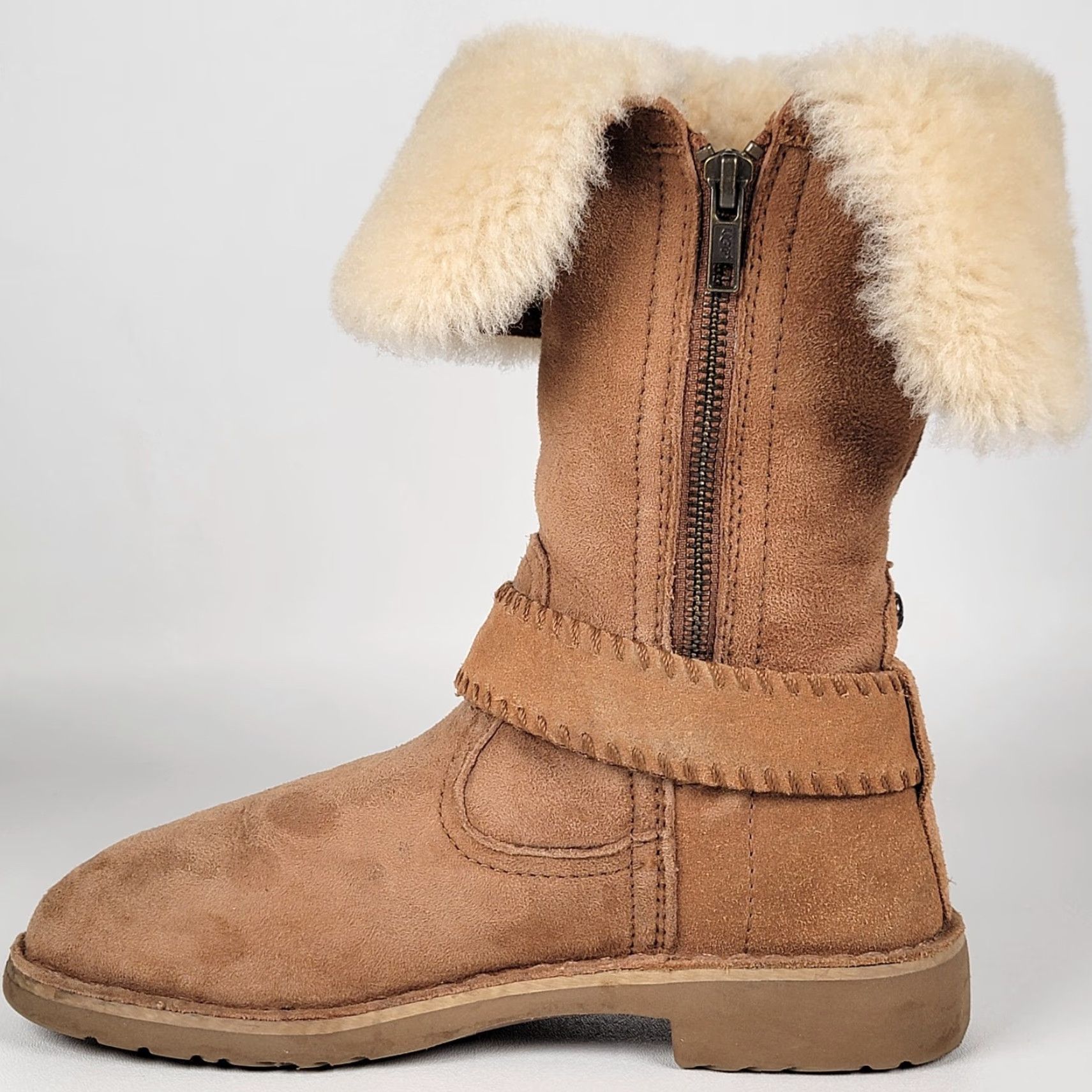 Ugg UGG Boots Women 5 US 36 EU Chestnut Brown Slip-On Lined Sheepskin Suede Flat Fall Winter Spring Womens Size US 6 / IT 36 - 4 Thumbnail