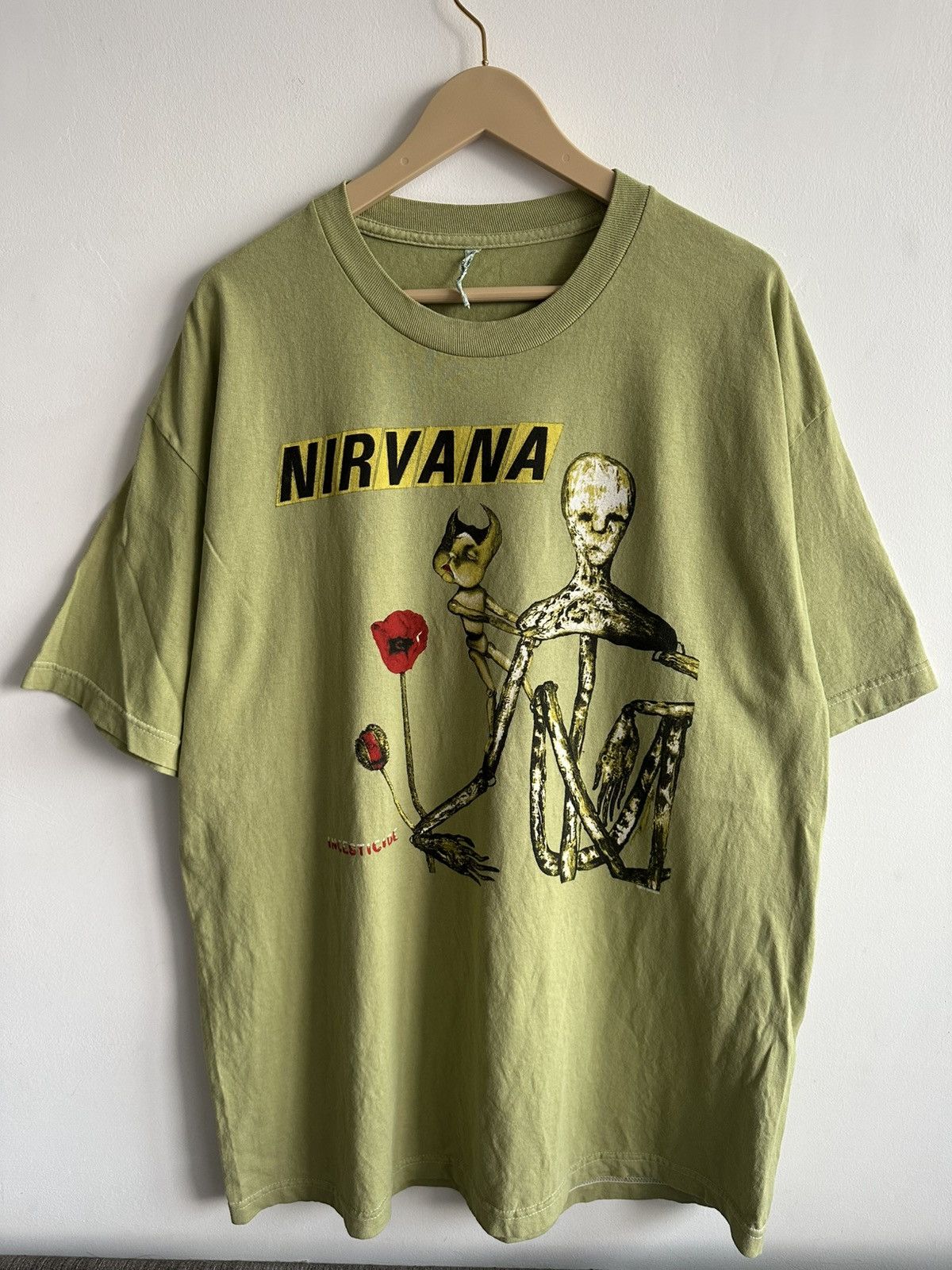 Band Tees × Nirvana × Vintage Vintage Nirvana Incesticide 2016 Official Merchandise BAND Size US XL / EU 56 / 4 - 3 Thumbnail