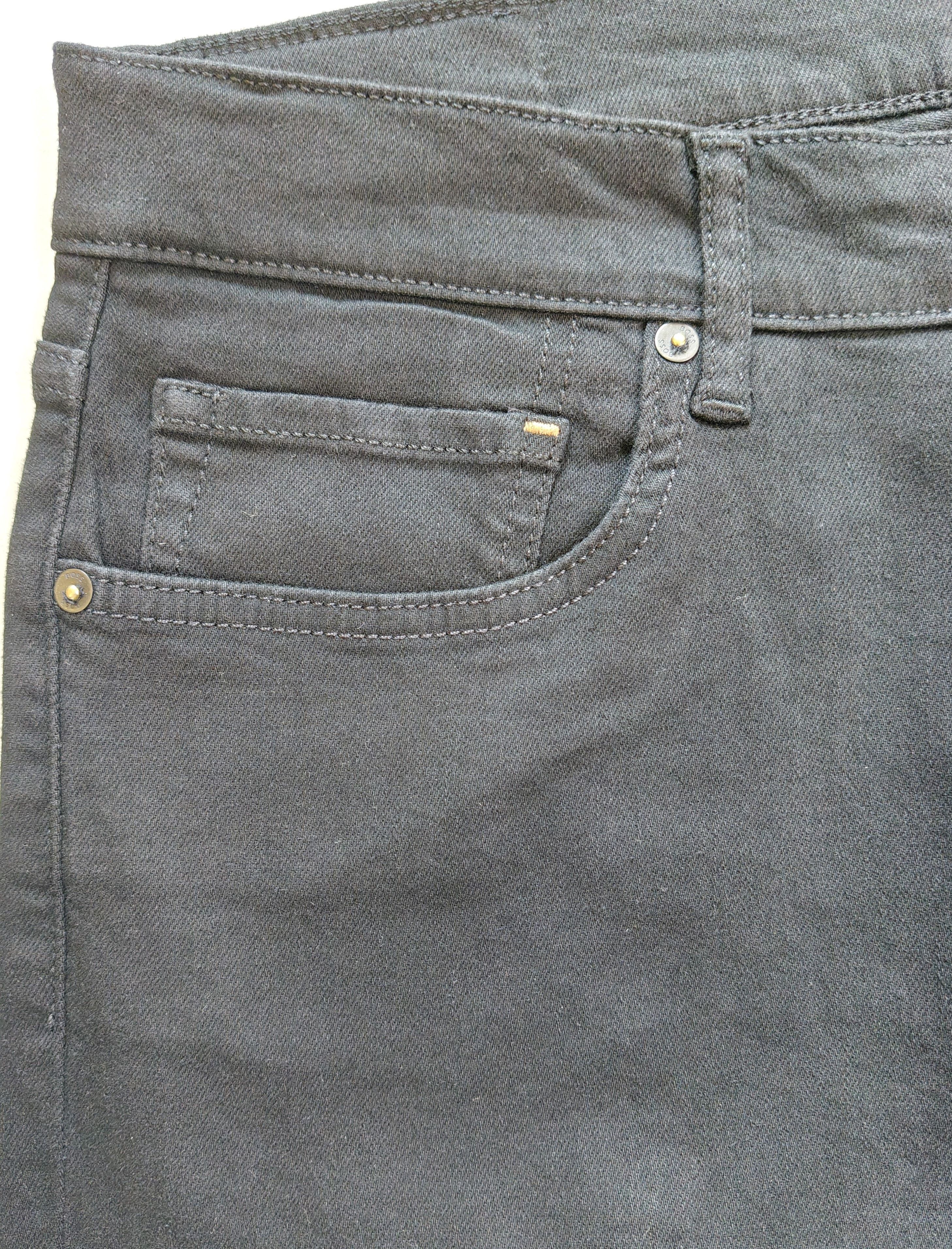Hugo Boss HUGO BOSS RE.MAINE Regular fit Jeans Free Shipping T/6074 Size US 30 / EU 46 - 7 Thumbnail