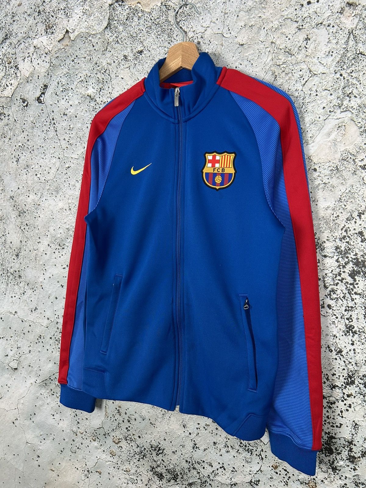 Nike Nike FC Barcelona Sweatshirt Soccer Jersey Football Rare Size US S / EU 44-46 / 1 - 2 Thumbnail