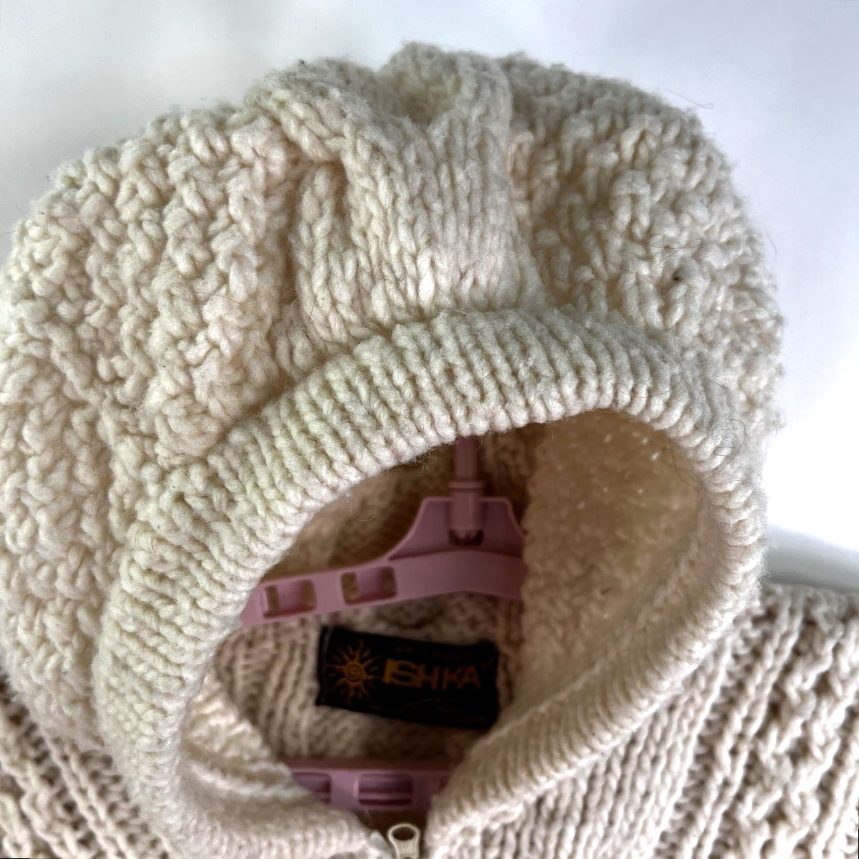 Vintage VINTAGE Ishka 100% Wool Hooded Cardigan Cable Knot Sweater Beige XL Womens Geometric 90s Bohemian Classic Size XL / US 12-14 / IT 48-50 - 3 Thumbnail