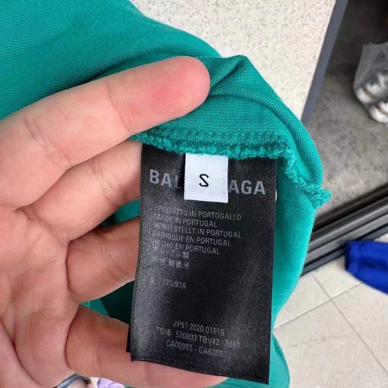 Balenciaga Balenciaga Lake Green Coke Short Sleeves 2503-Nextarrow Size US S / EU 44-46 / 1 - 4 Thumbnail