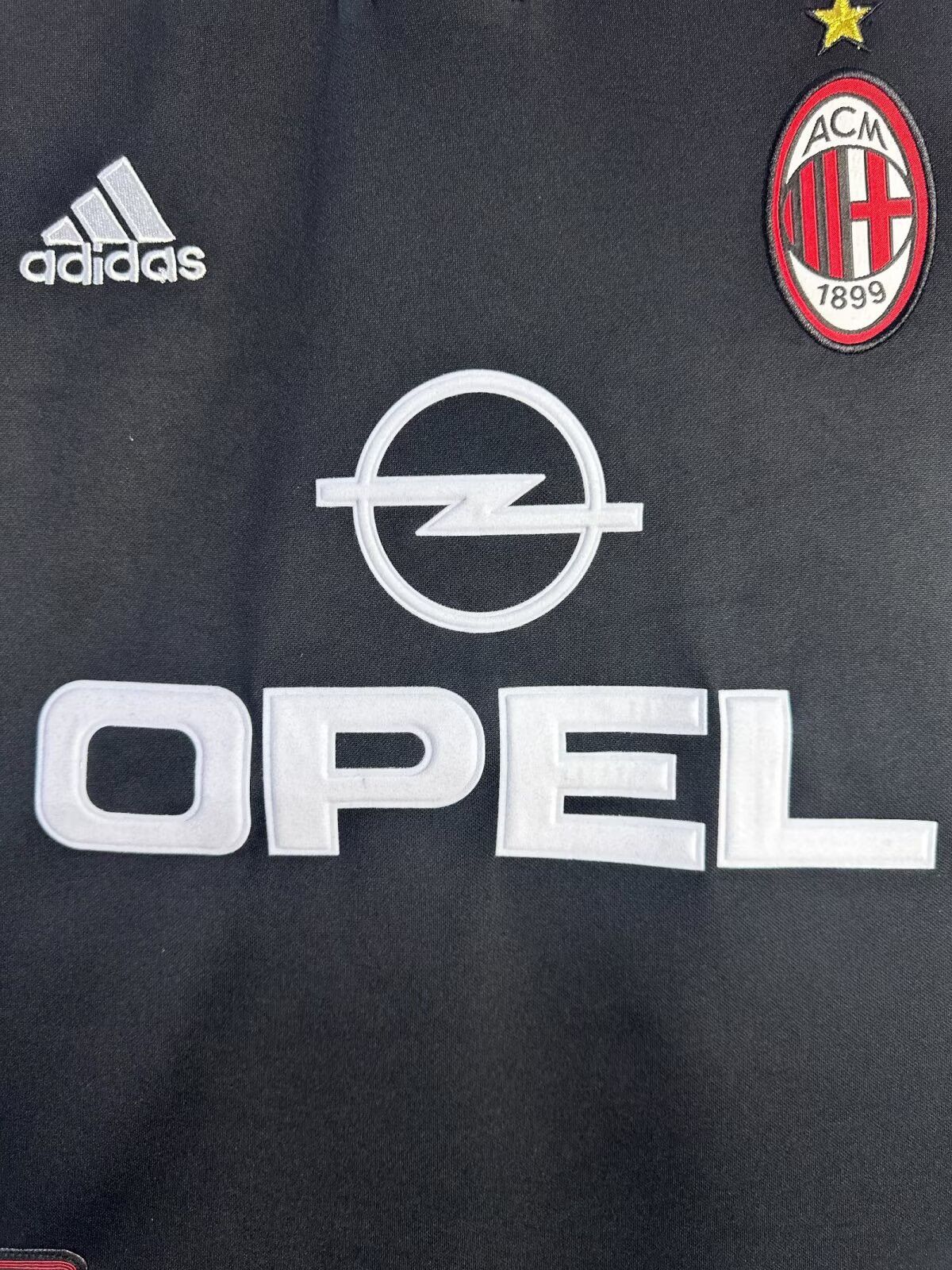 Adidas × Vintage Vintage x AC Milan 2000/2001 Away Kit Size US L / EU 52-54 / 3 - 3 Thumbnail