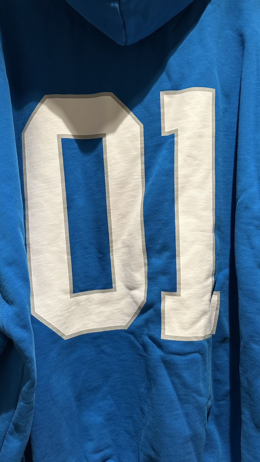 Balenciaga MEN’S BASKETBALL SERIES – HOODIE LARGE FIT IN BLUE Size US M / EU 48-50 / 2 - 5 Thumbnail