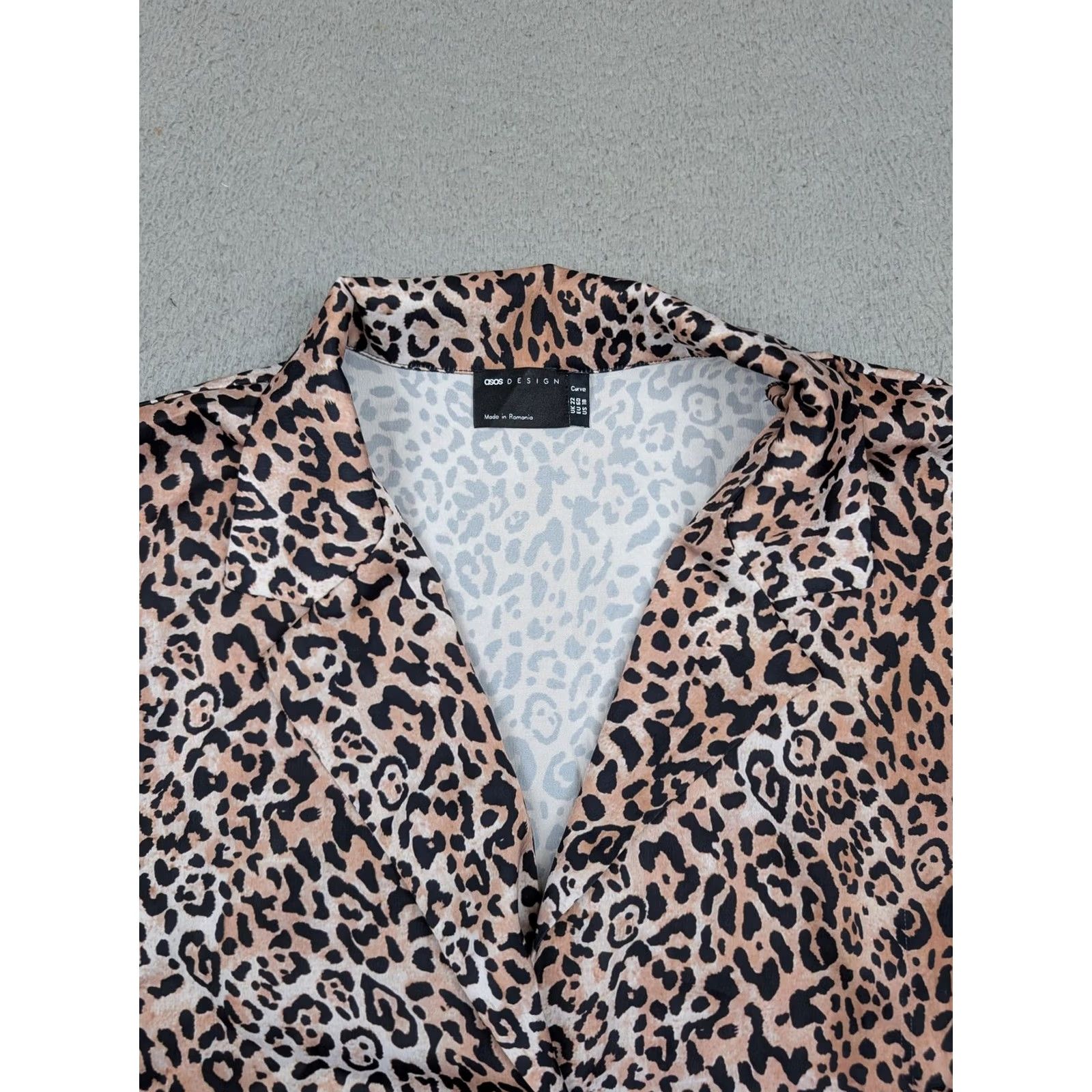 Asos ASOS Design Curve Womens Plus Short Sleeve Button Front Leopard Print Shirt Size XXL / US 16-18 / IT 52-54 - 5 Thumbnail