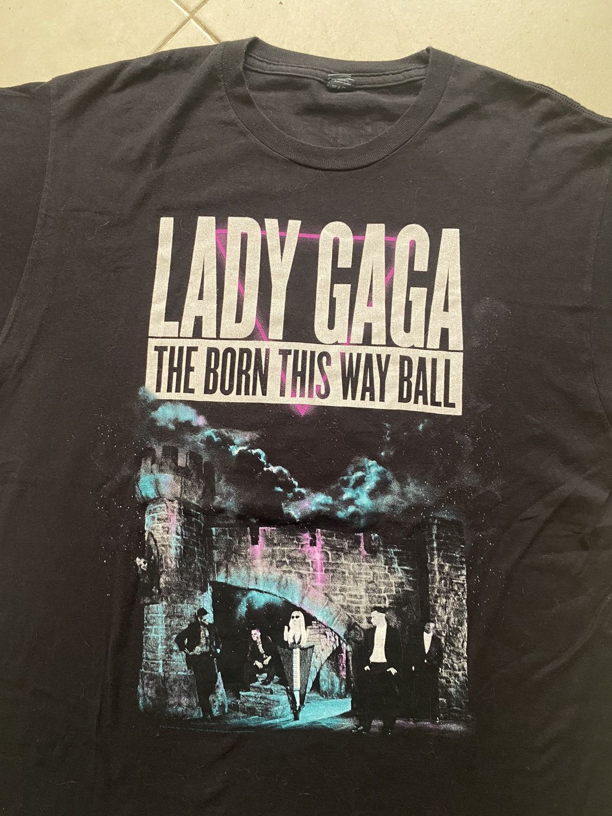 Band Tees Lady Gaga the born this way ball tour 2013 shirt Size US L / EU 52-54 / 3 - 2 Thumbnail