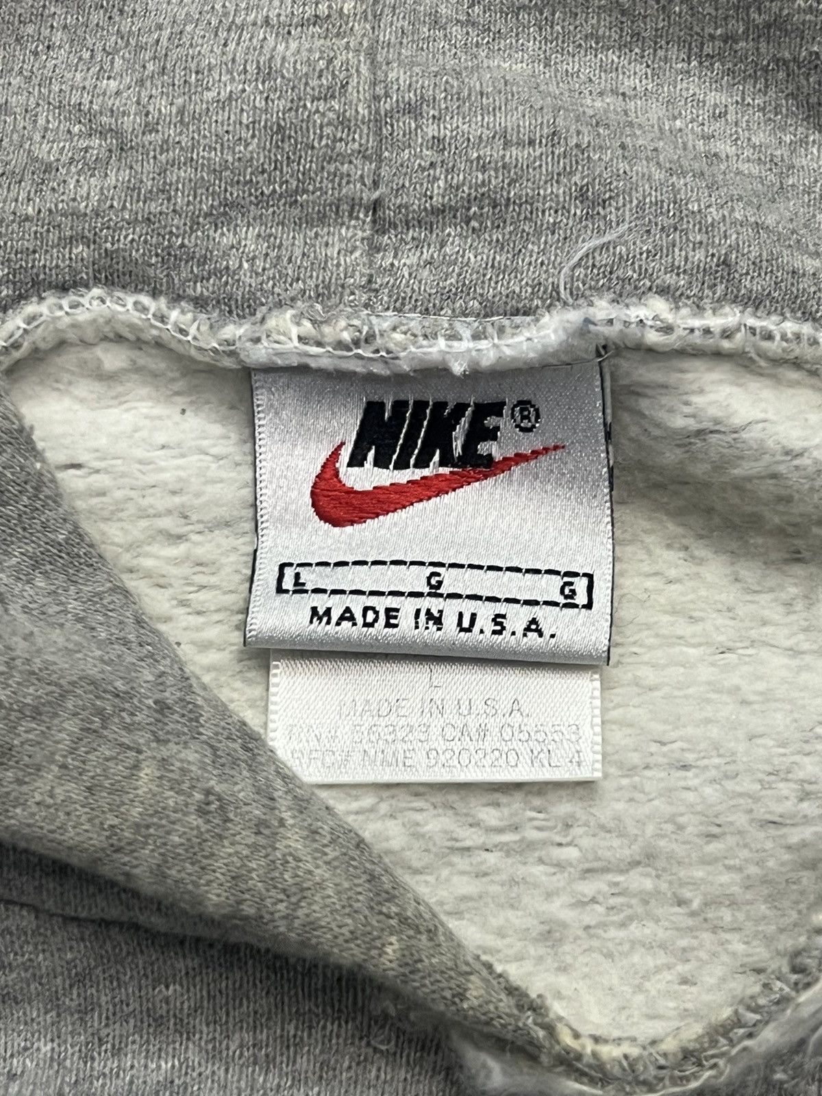 Vintage VINTAGE NIKE TOWN HOODIE MADE IN USA Size US L / EU 52-54 / 3 - 8 Thumbnail