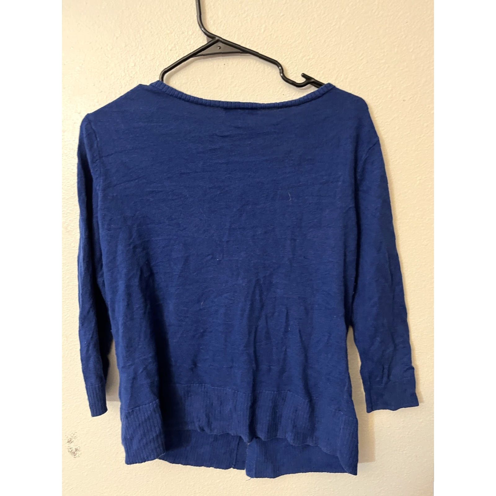 Vintage VINTAGE New York & Company Women’s Cardigan Sweater M Blue Solid All Seasons Casual, Business, Formal Size M / US 6-8 / IT 42-44 - 3 Thumbnail