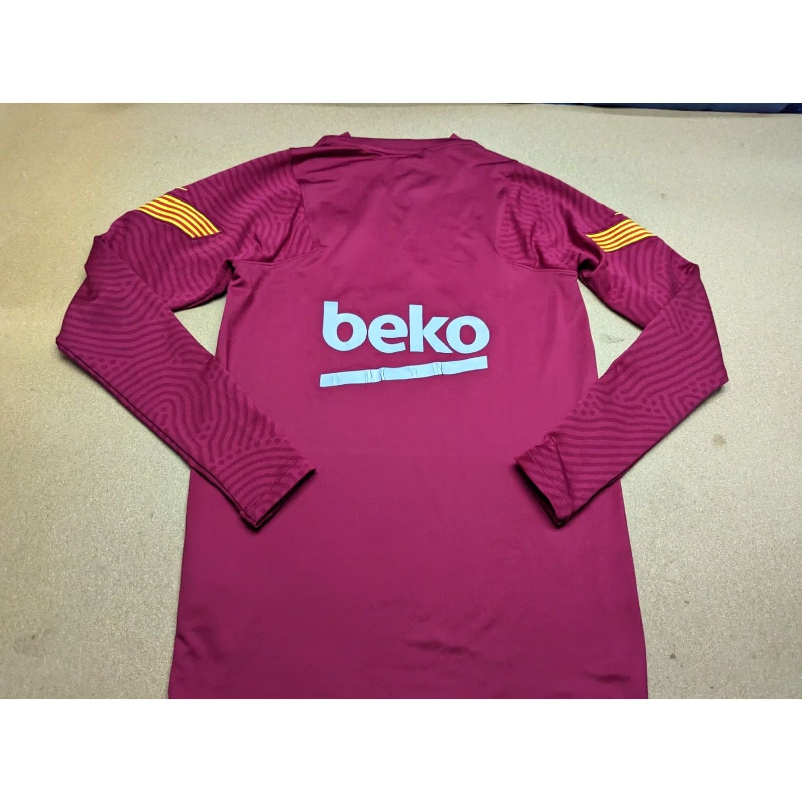 Nike Nike Barcelona 2020-2021 Mens Training Top Small Drill Long Sleeve Football Shirt XS? Size US S / EU 44-46 / 1 - 2 Thumbnail