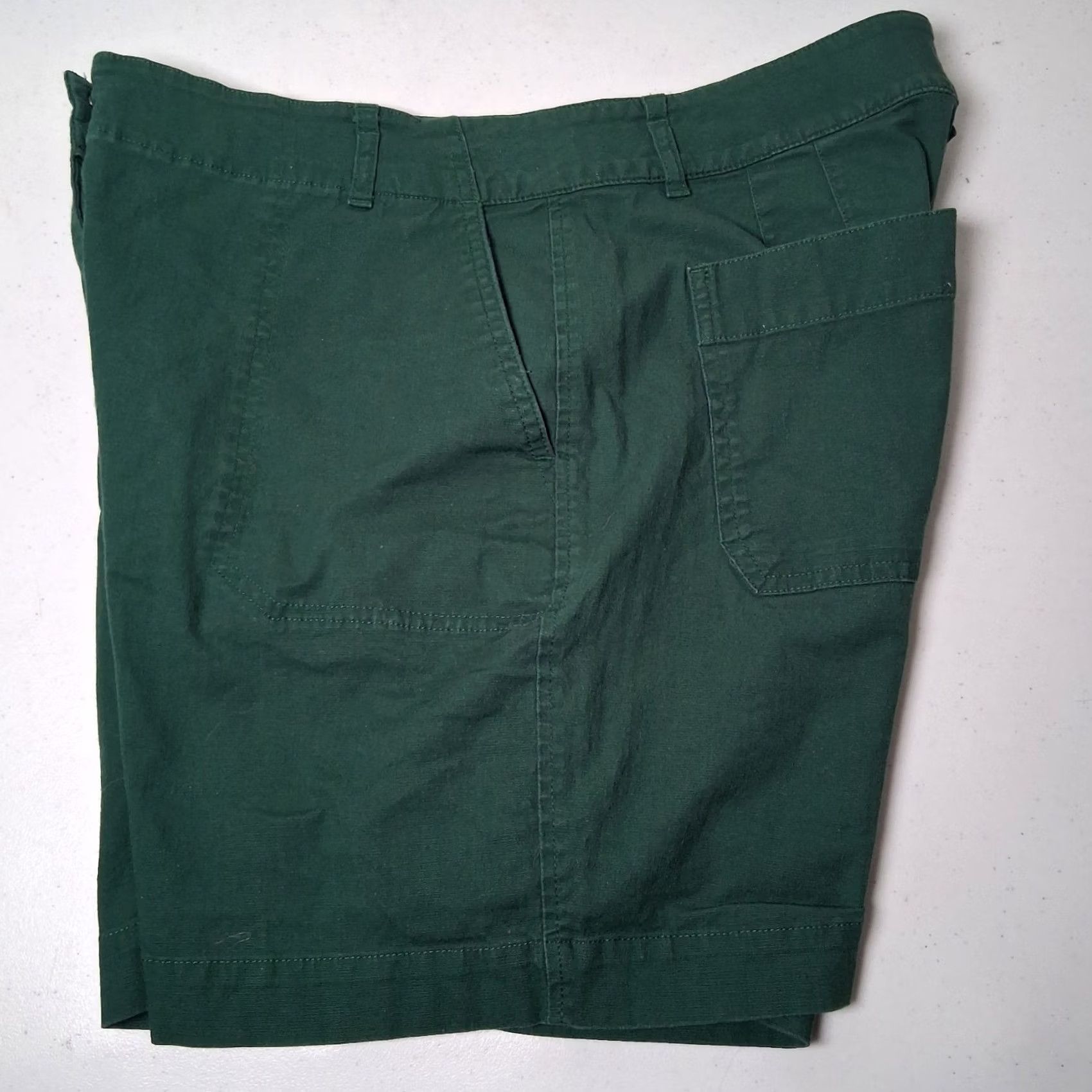 Talbots Talbots Bermuda Shorts Women 10 Green Cotton Blend Classic Preppy Regular Front Flat 32" Waist 6.5" Inseam Cotton Blend Stretch Spring Summer Womens Size 32" / US 10 / IT 46 - 3 Thumbnail