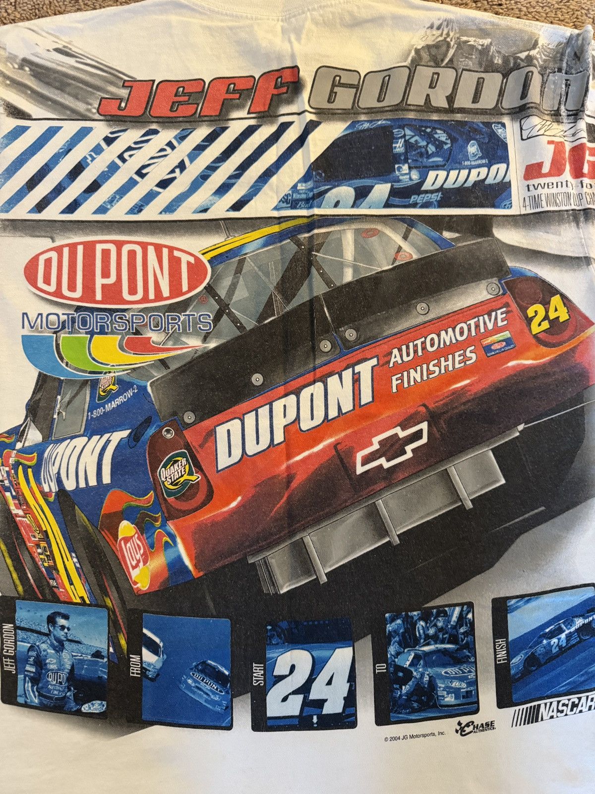 Chase Authentics × NASCAR 2004 Jeff Gordon Racing Tee Size US M / EU 48-50 / 2 - 4 Thumbnail