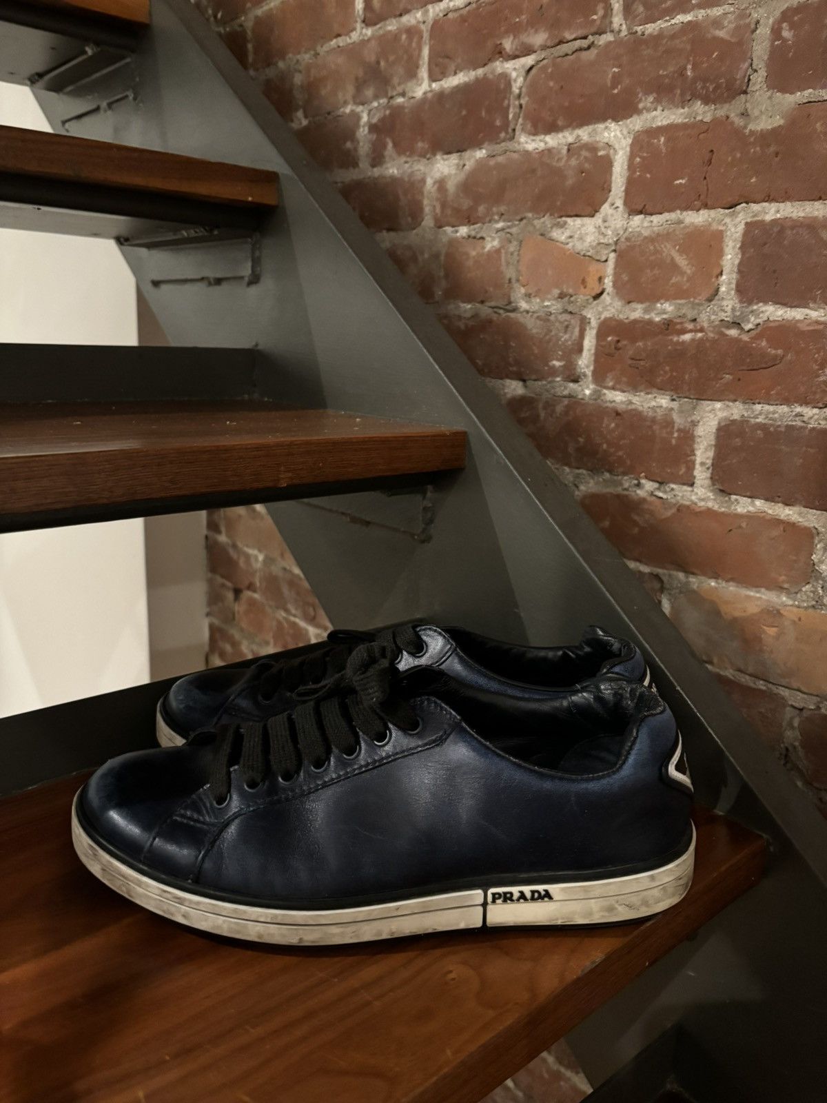 Prada Prada Men’s **RARE** Navy leather shoe white sole (4E3314) Size US 7 / EU 40 - 4 Thumbnail