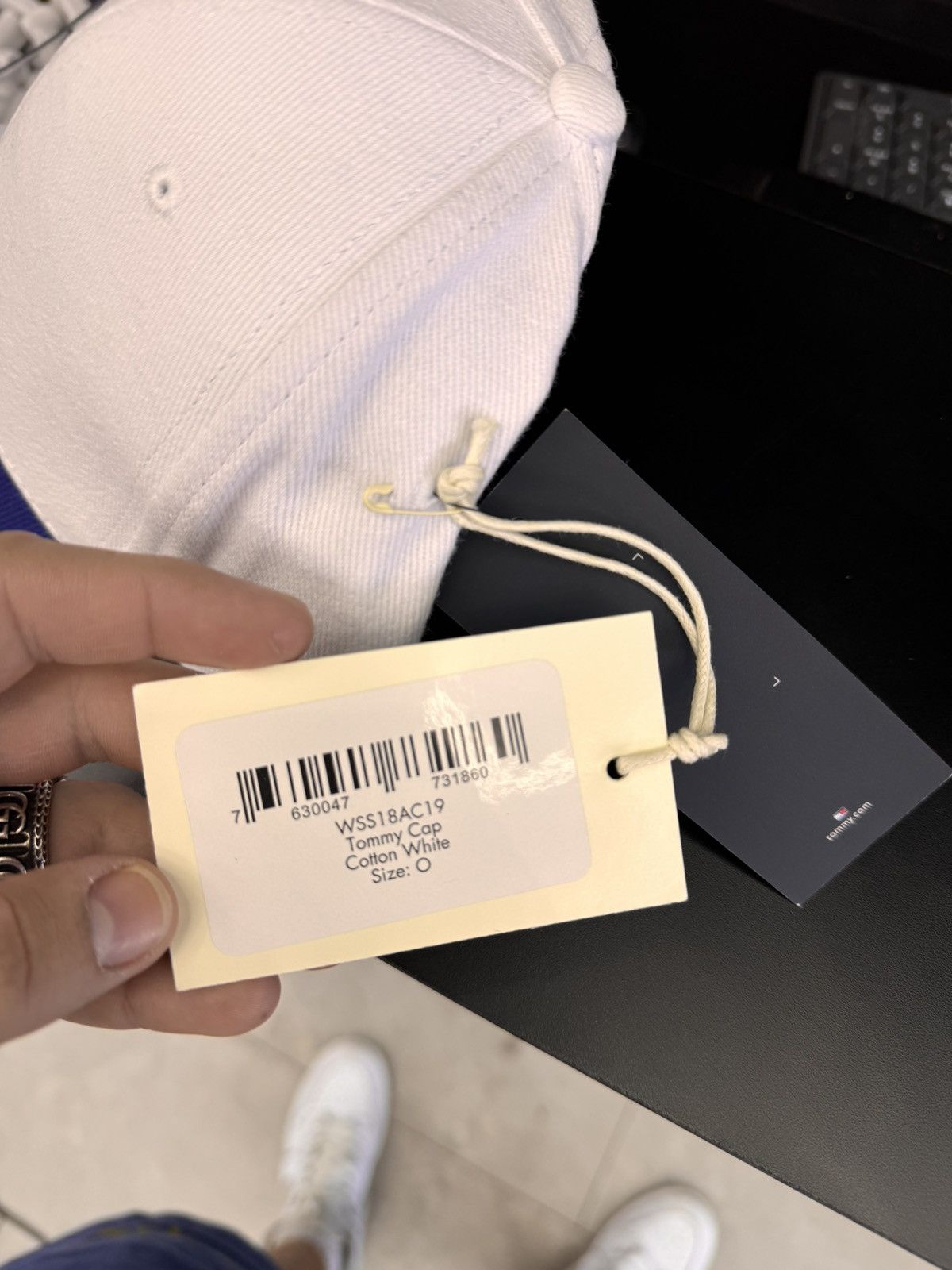 Tommy Hilfiger × Vetements Vetements x Tommy Hilfiger Embroidered Logo Hat Size ONE SIZE - 4 Thumbnail