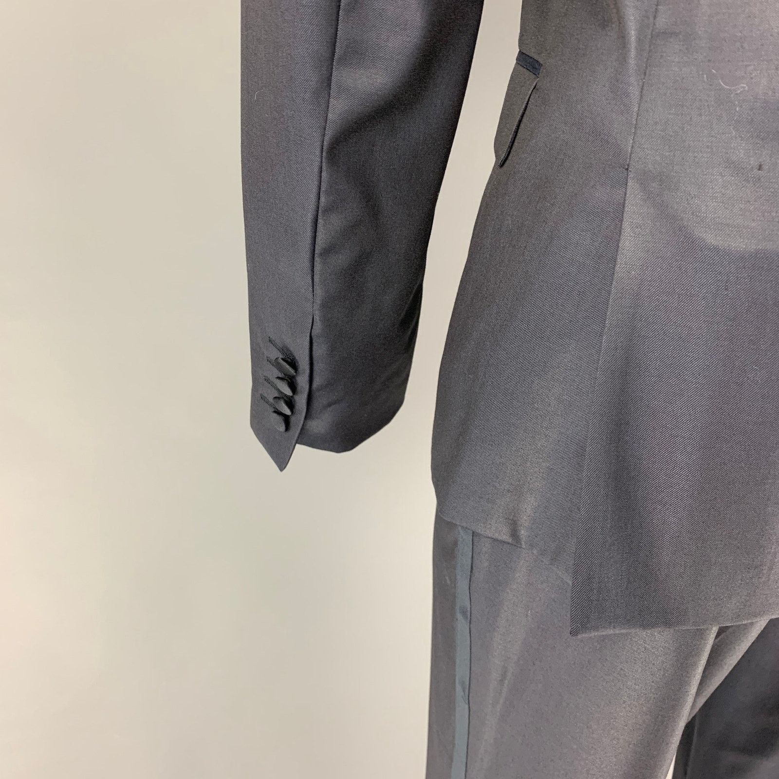Calvin Klein Size 34 Navy Black Wool Peak Lapel Tuxedo Suit Size 34R - 4 Thumbnail
