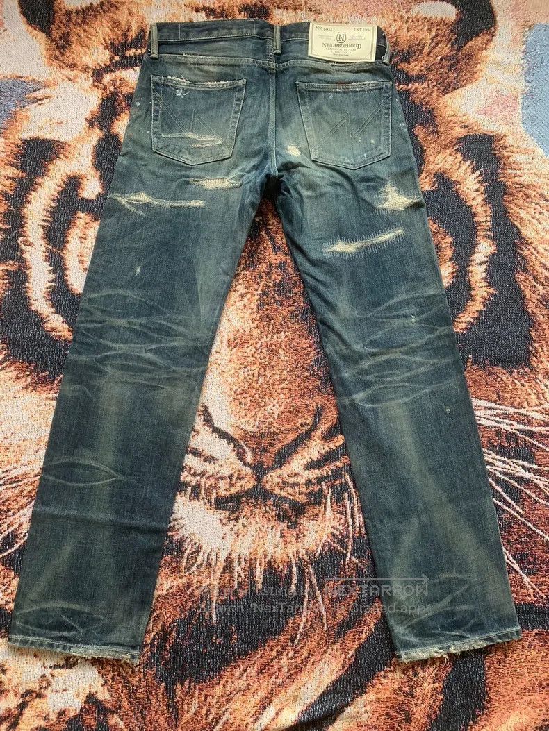 Neighborhood Neighborhood size L King of Cows with Slashed Design Size US 27 - 9 Thumbnail