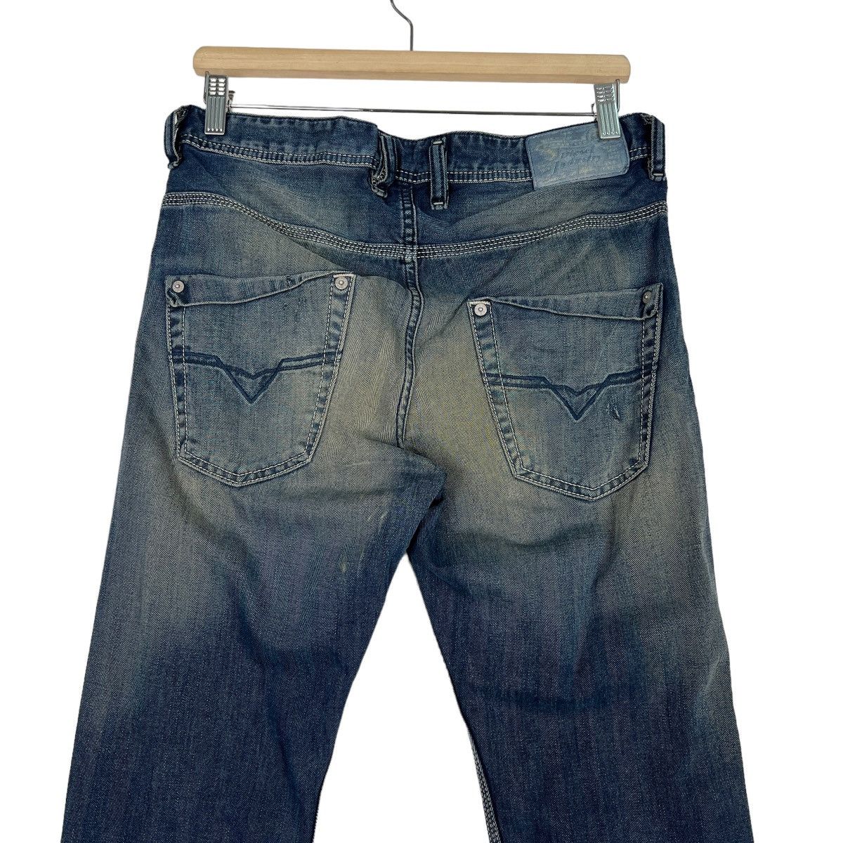 Diesel 🔥 DIESEL DYED WASH KROOLEY REGULAR SLIM CARROT Size US 30 / EU 46 - 9 Thumbnail