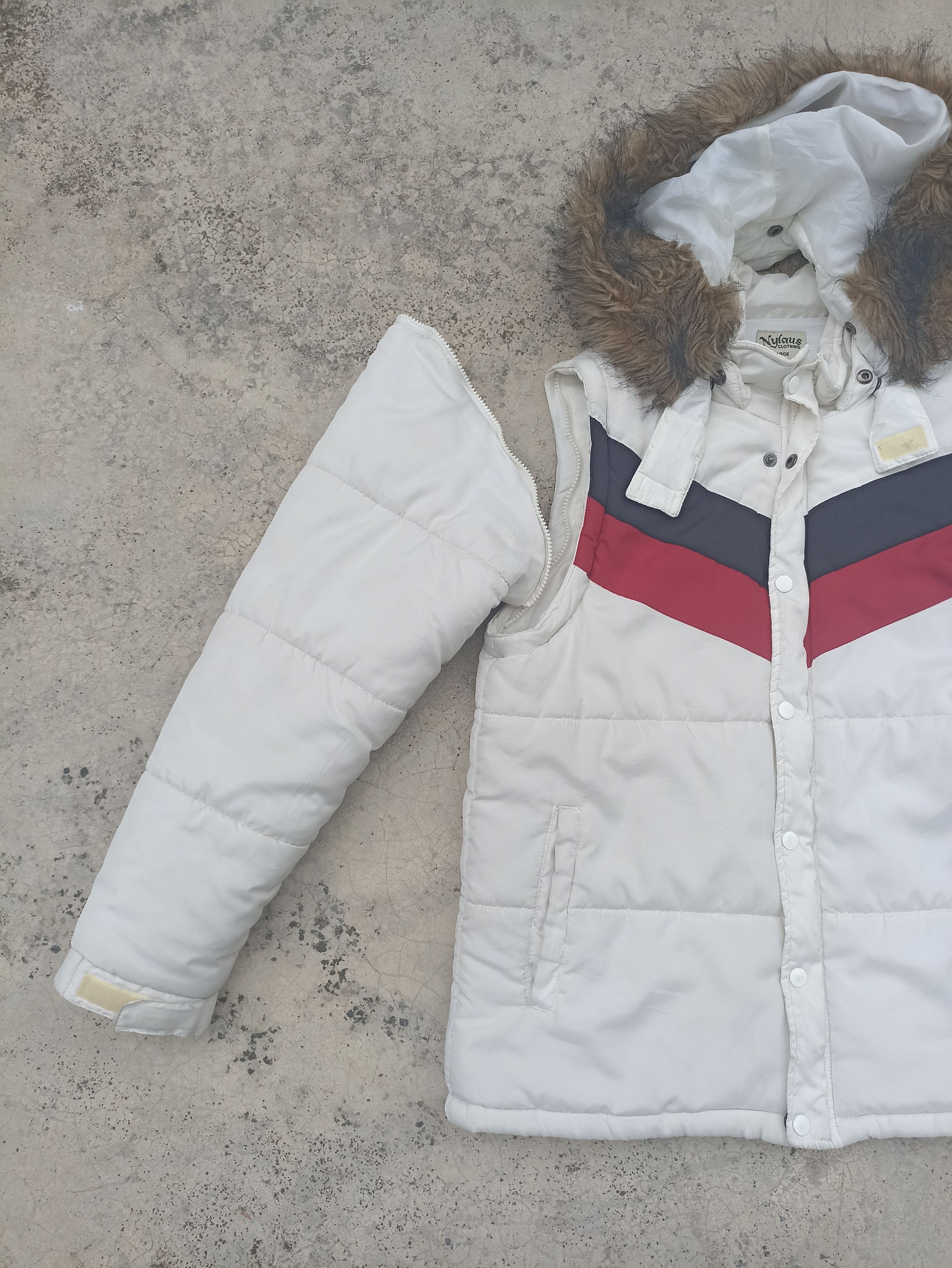 Beauty Beast Nylaus jacket Puffer Bombers beauty beast Size US M / EU 48-50 / 2 - 4 Thumbnail