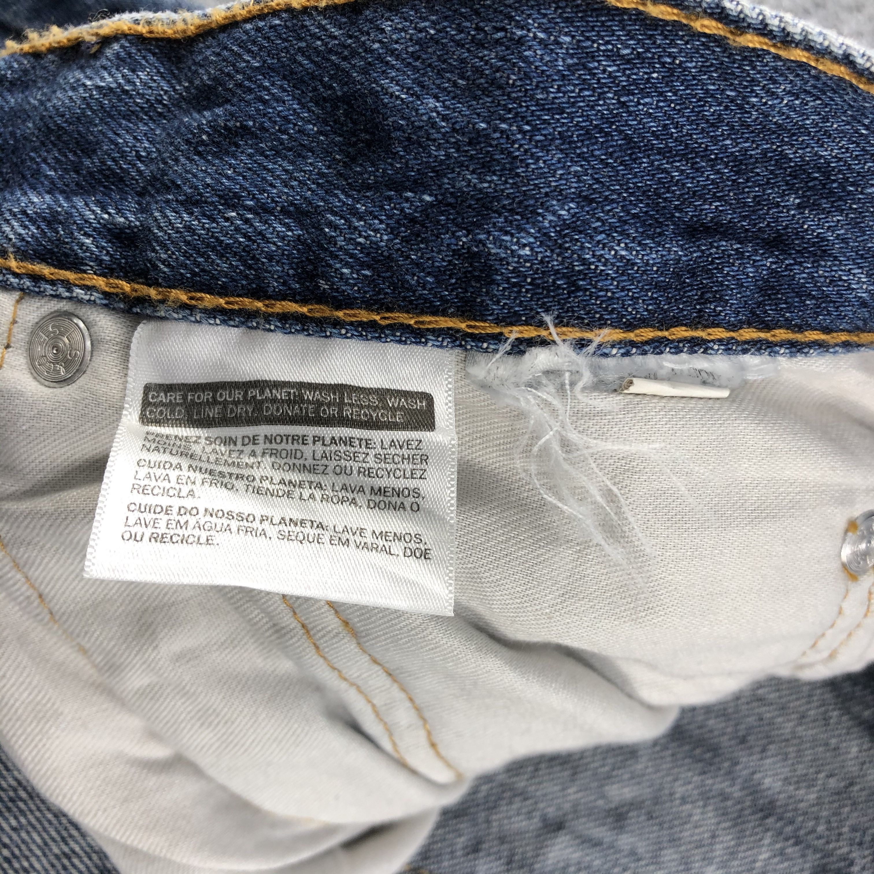 Levi's Vintage Levis Jeans Lot 550 Faded Blue Denim-J999 Size US 36 / EU 52 - 9 Thumbnail