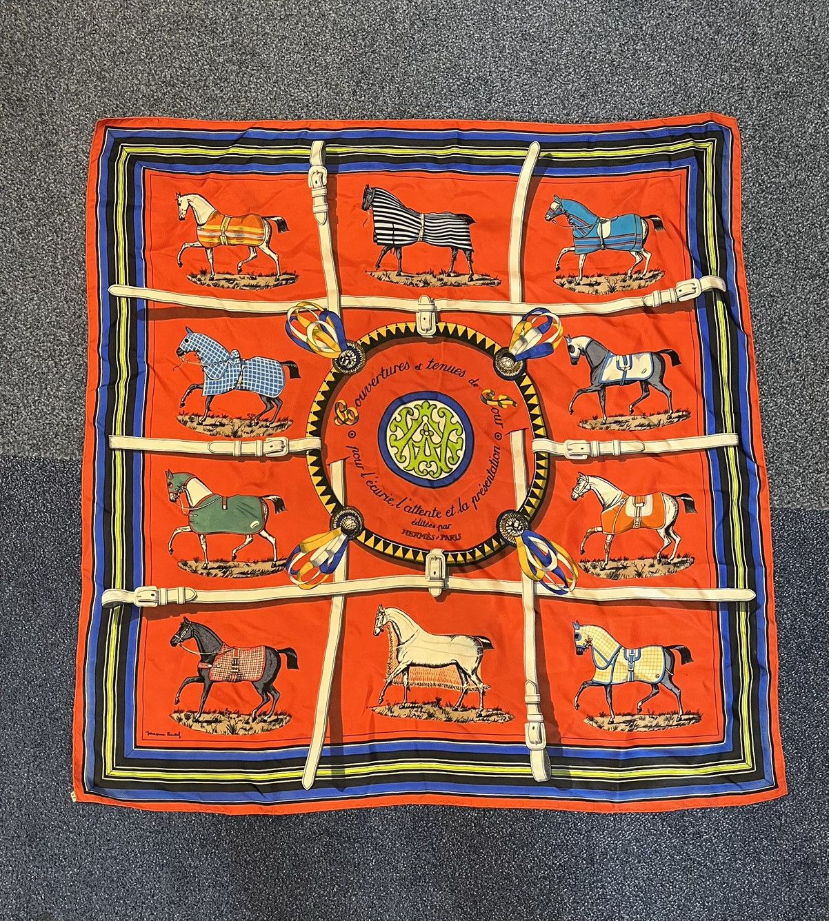 Hermes Hermes Couvertures et Tenues de Jour forever Scarf Size ONE SIZE - 1 Thumbnail