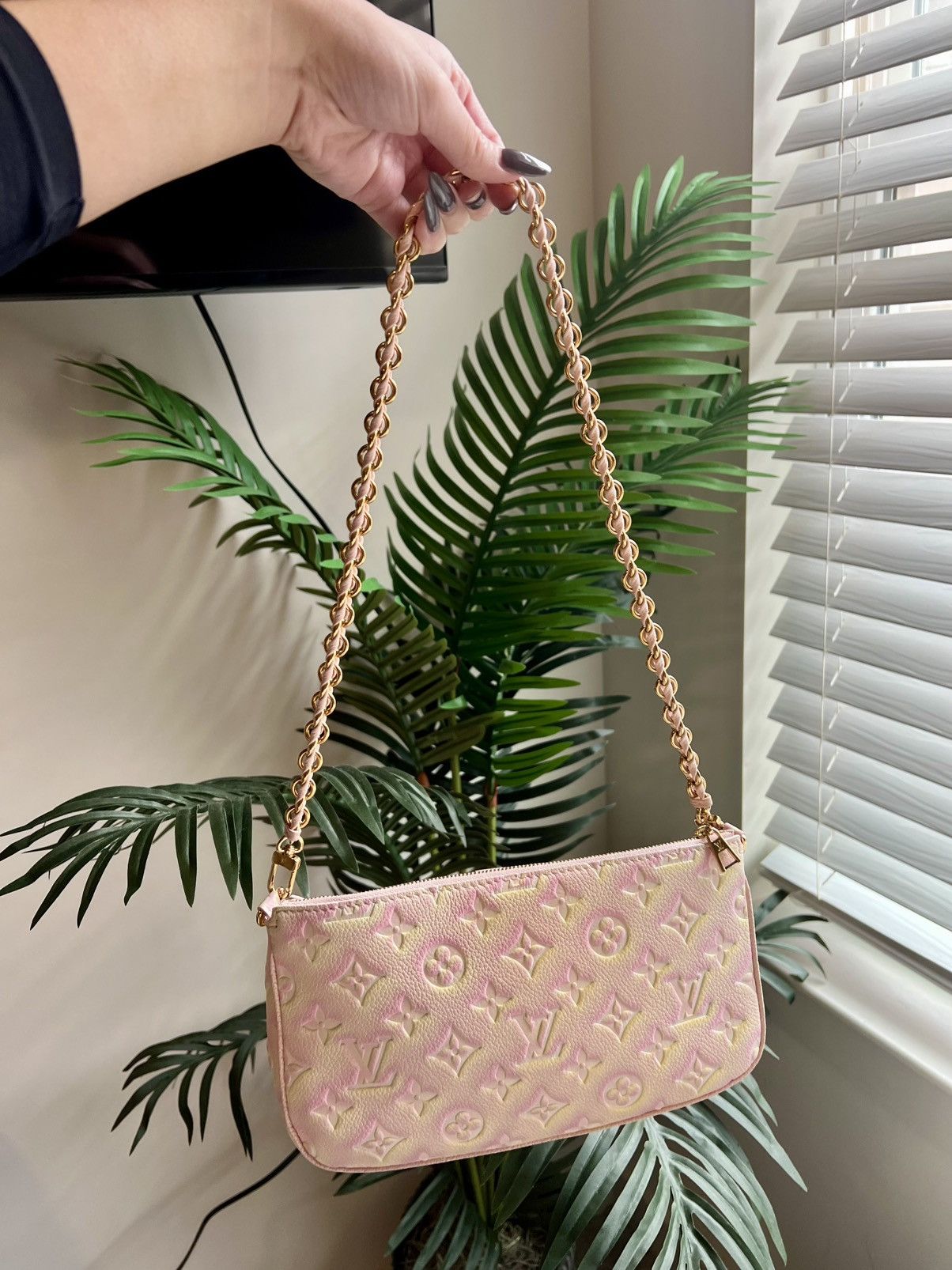 Louis Vuitton LOUIS VUITTON Multi Pochette Accessoires Monogram Empreinte Size ONE SIZE - 3 Thumbnail