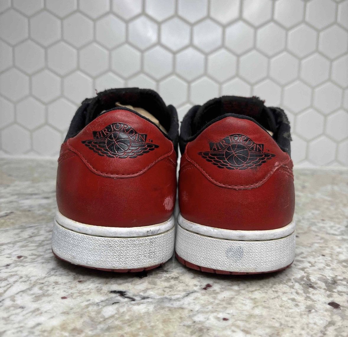 Jordan Brand Size 11.5-Jordan 1 Low OG Bred (2015) Very Worn No Box Size US 11.5 / EU 44-45 - 4 Thumbnail