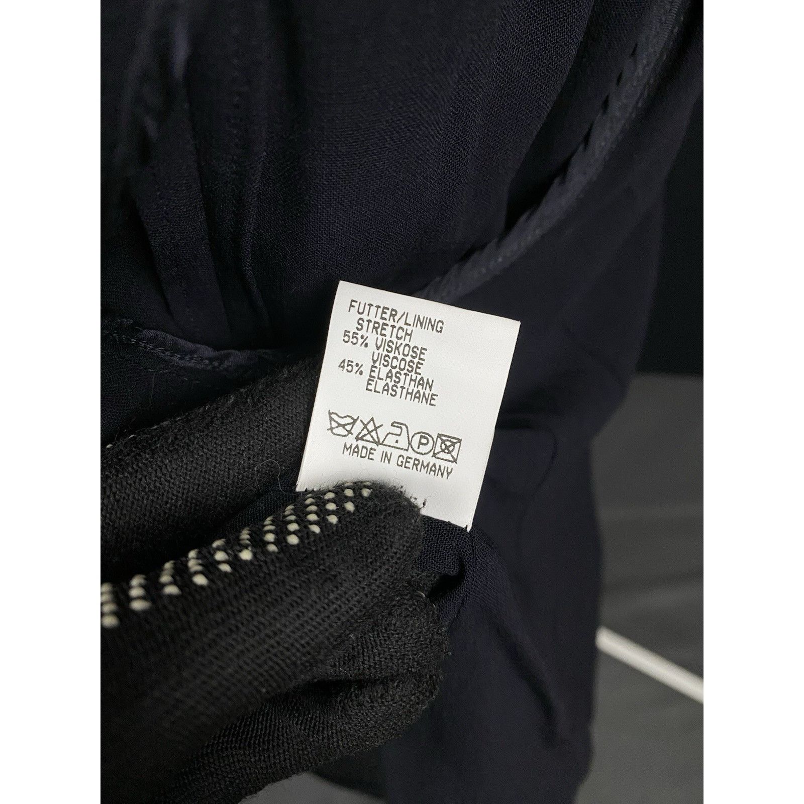 Jil Sander Jil Sander Vintage Classic Women's Black Wool 2 Piece Skirt Size S / US 4 / IT 40 - 12 Thumbnail