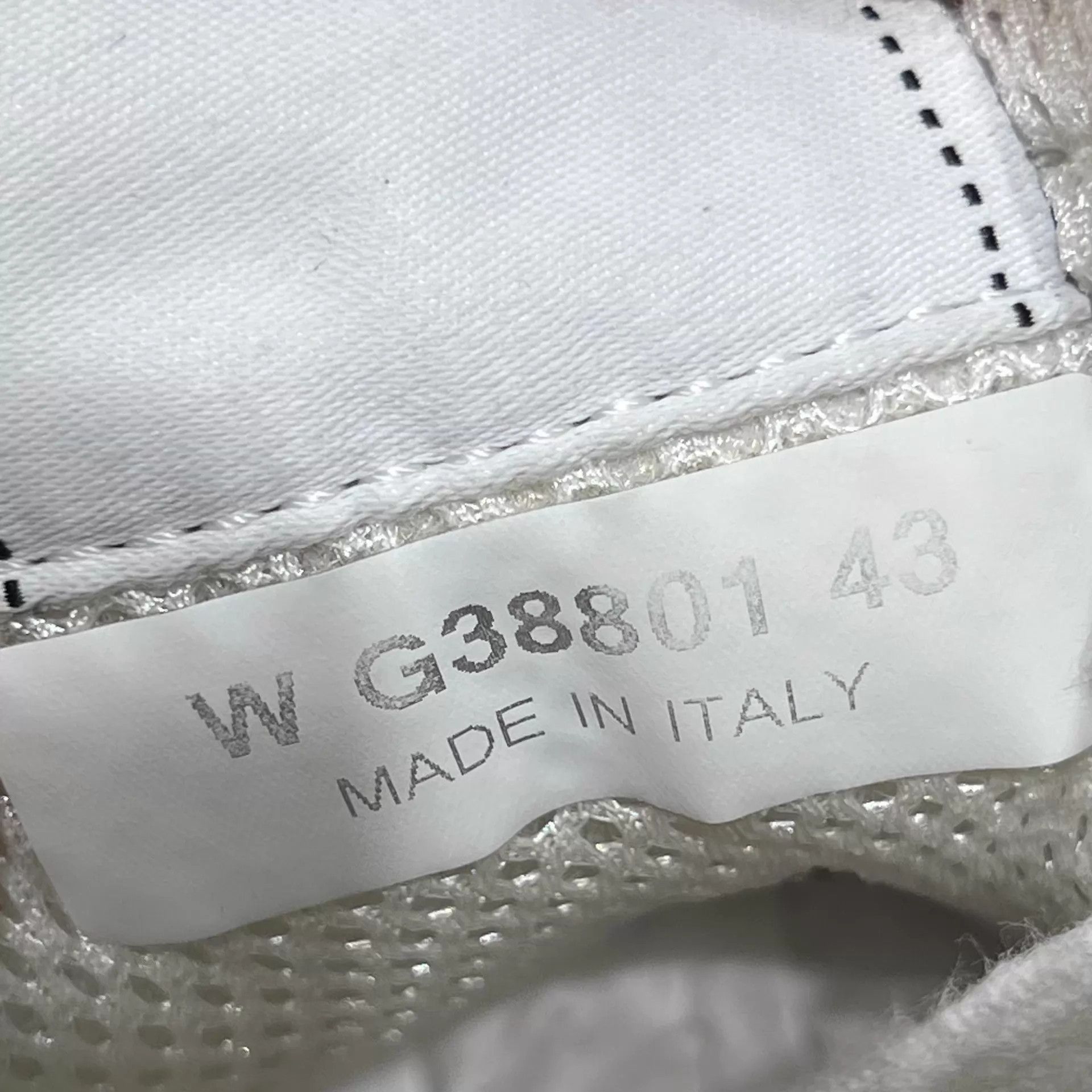 Chanel Chanel Classic CC White Sneaker 43 Size US 10 / EU 43 - 8 Thumbnail