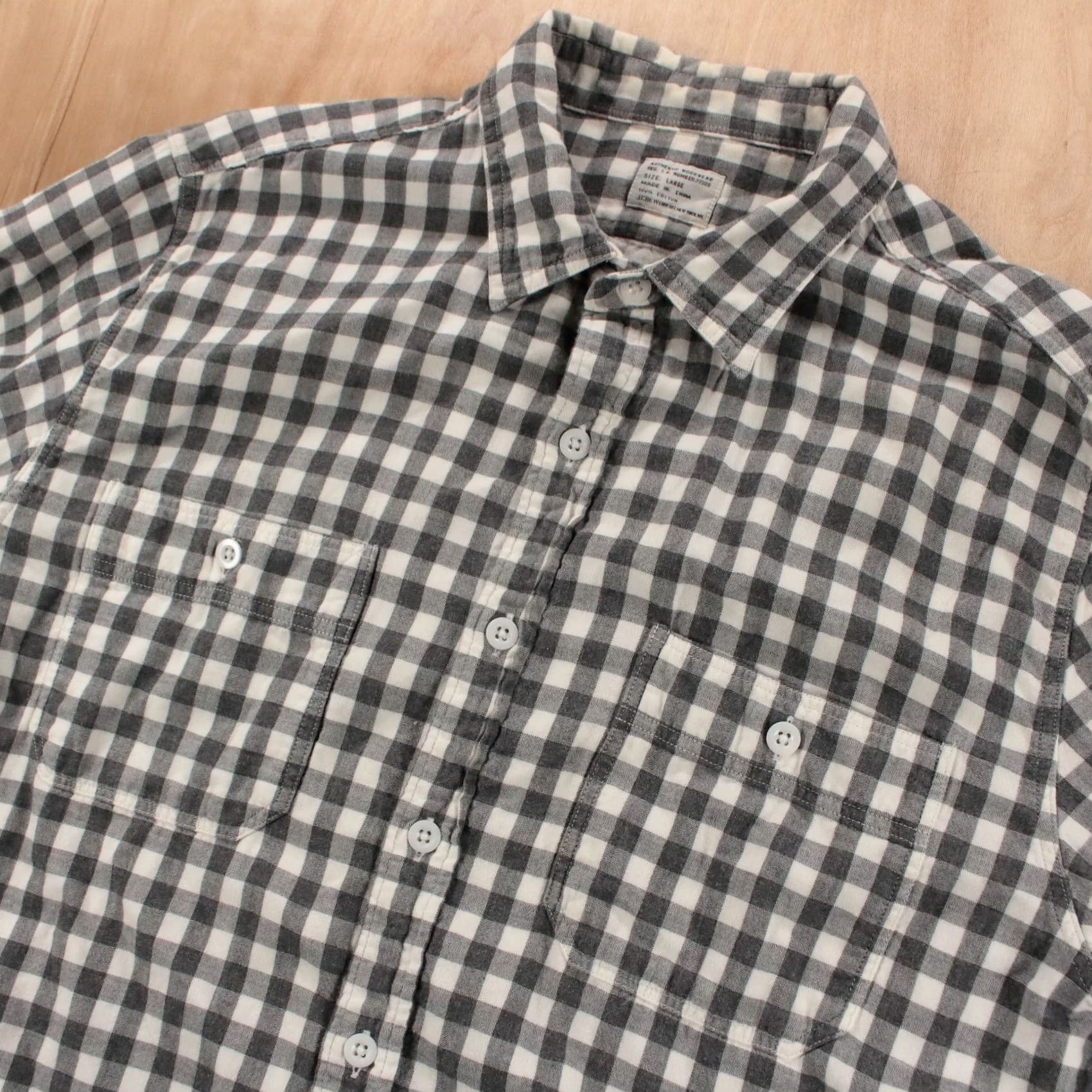 J.Crew J CREW workwear shirt LARGE gray plaid check Mens Size US L / EU 52-54 / 3 - 2 Thumbnail
