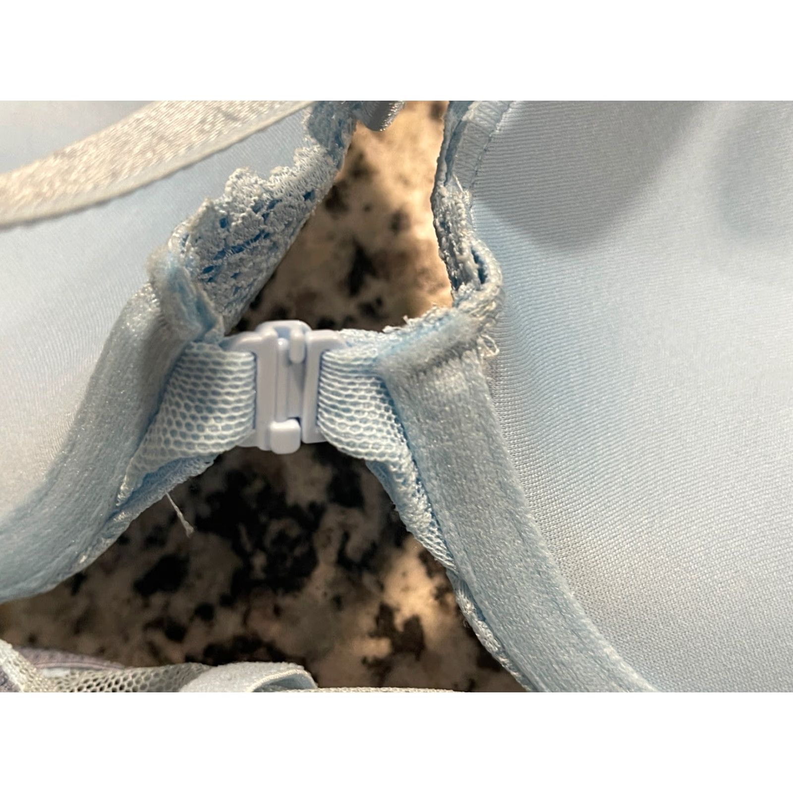 Victoria's Secret VICTORIA'S SECRET Light Blue Floral Push Up Bra 32A Women 32A Cup Size Floral Pattern Push Up Bra Size ONE SIZE - 3 Thumbnail
