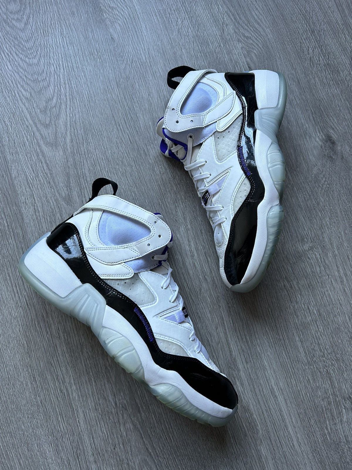 Jordan Brand × Nike SNEAKERS NIKE AIR JORDAN JUMPMAN TWO TREY 🔘 SPORTSWEAR 🔘 9,5 Size US 9.5 / EU 42-43 - 2 Thumbnail