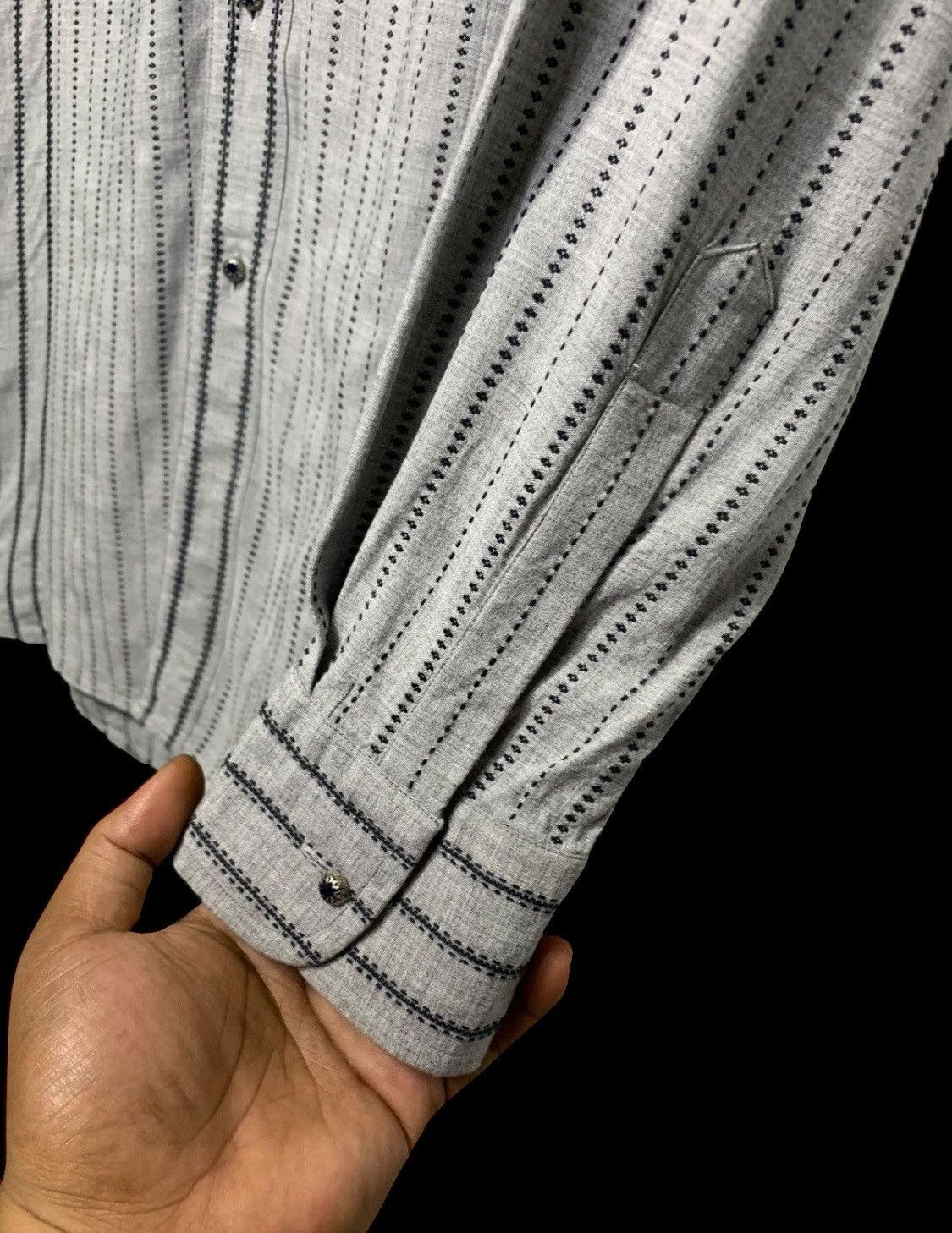 Givenchy × Vintage Givenchy Paris 2000s Size US M / EU 48-50 / 2 - 6 Thumbnail