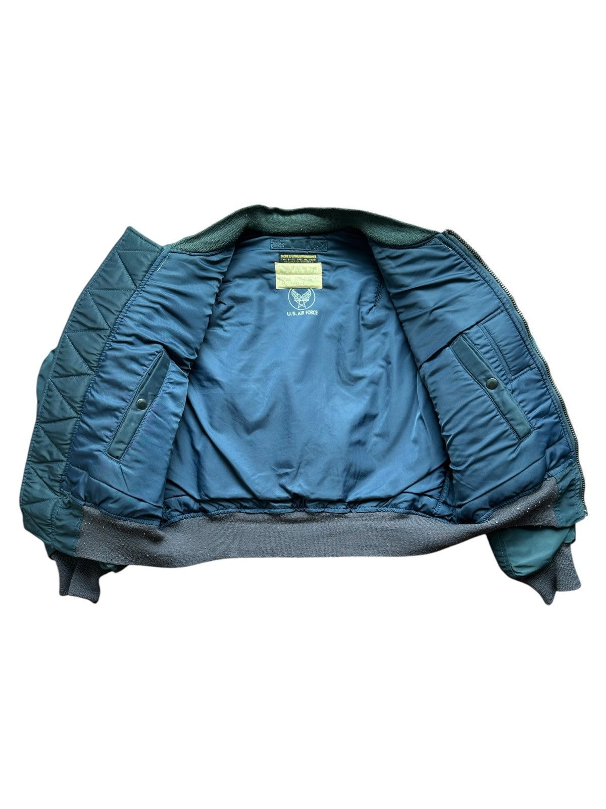 Buzz Rickson's VERY RARE VINTAGE JACKET FLIGHT BOMBER B15 BUZZ RICKSON Size US M / EU 48-50 / 2 - 3 Thumbnail