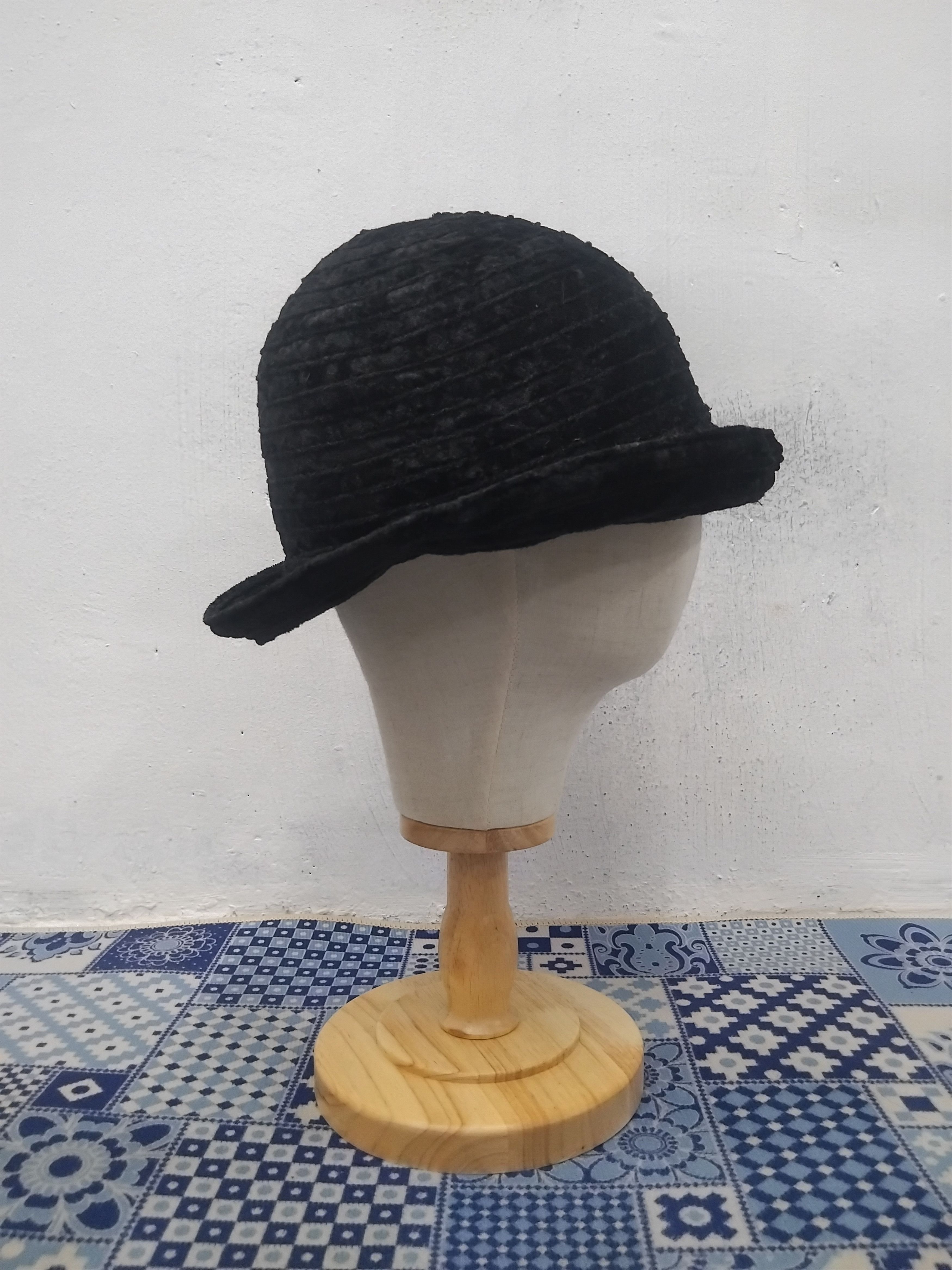 Capital black colour fedora hat