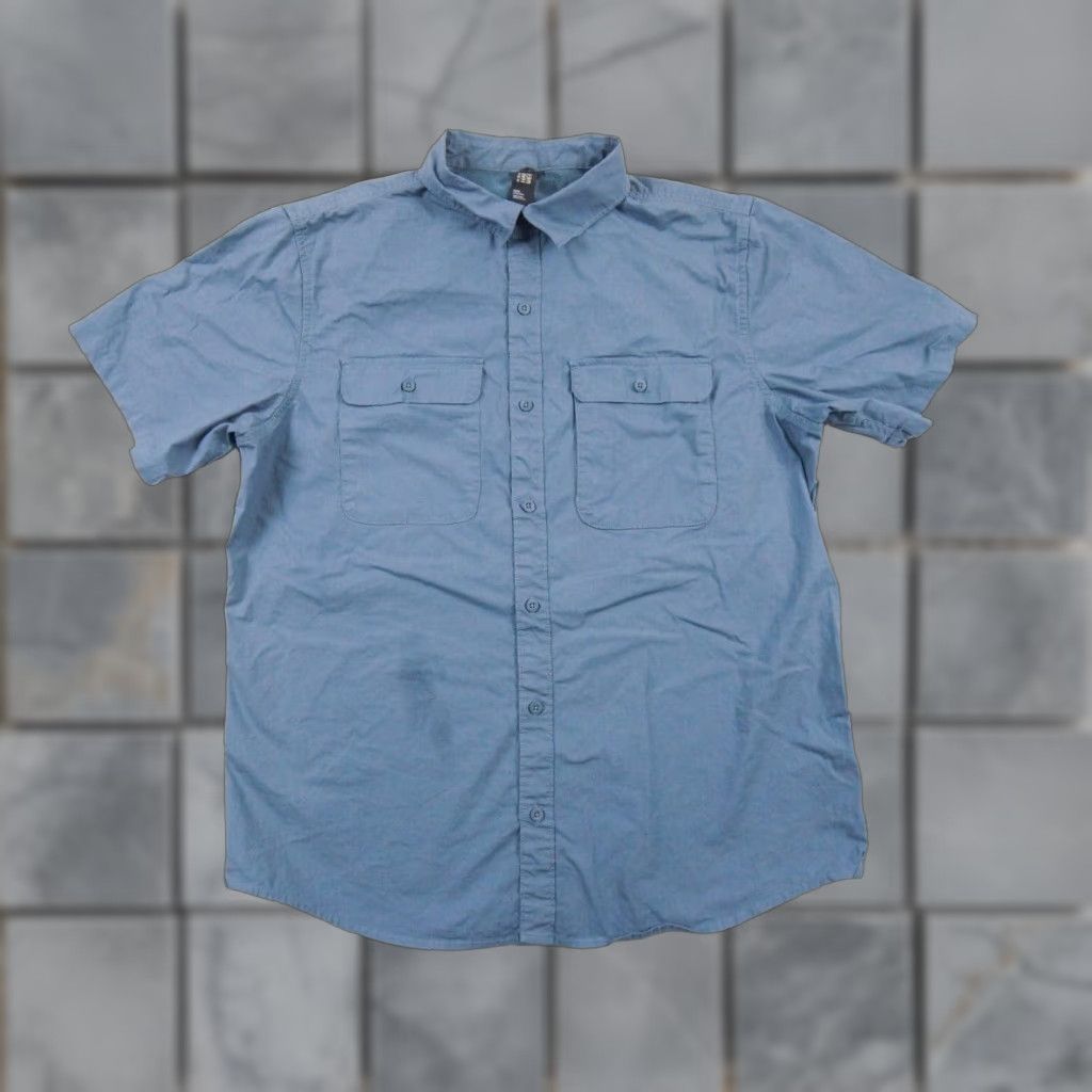 Mountain Hardwear Mountain Hardwear Button-Up Shirt Mens Large Blue Short Sleeve Ripstop Outdoor Size US L / EU 52-54 / 3 - 1 Thumbnail