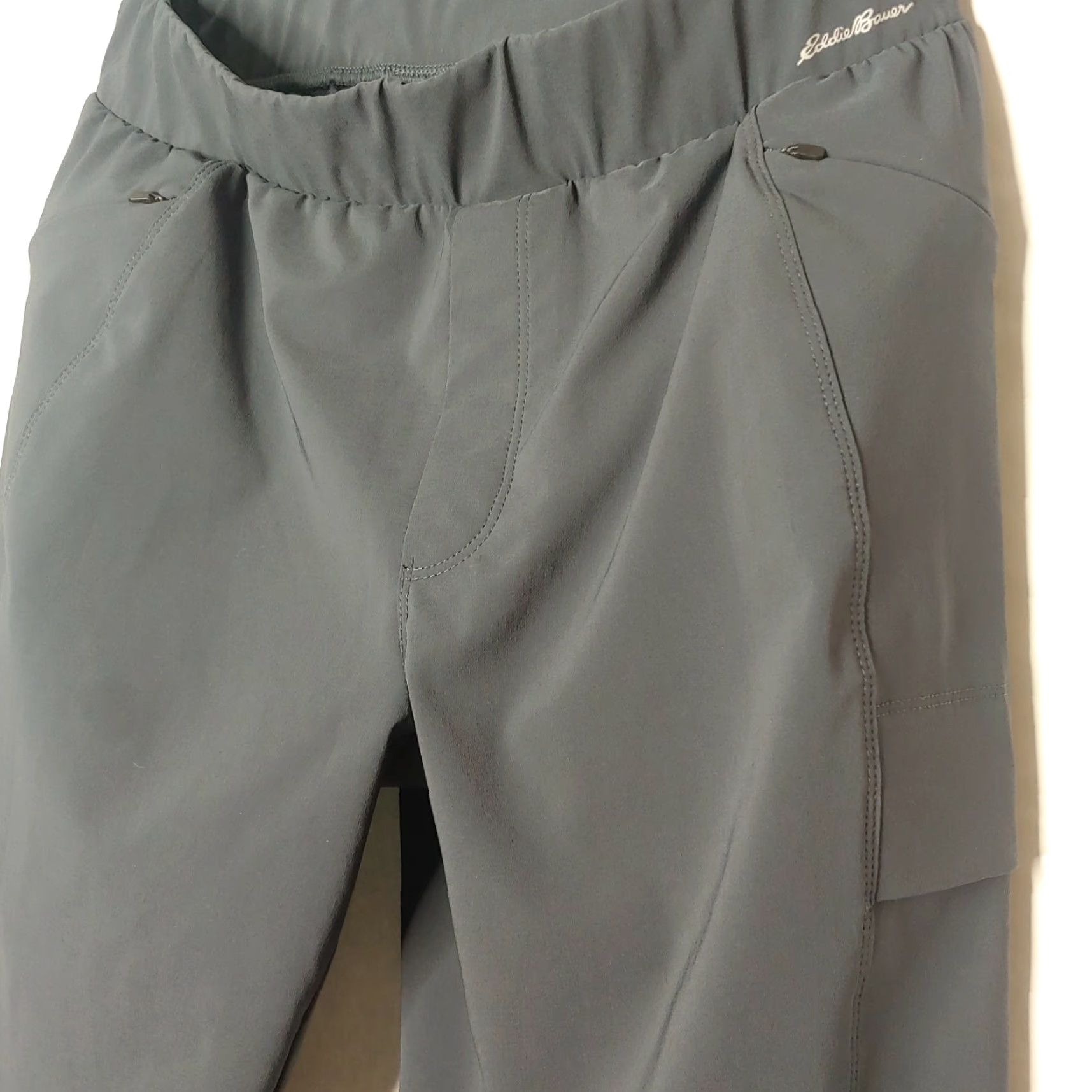 Eddie Bauer Eddie Bauer Pants Regular Size 10 Gray Stretch Camp Hiking 30-32" Waist Women Tapered Inseam 24.5" Activewear Pants Size 32" / US 10 / IT 46 - 3 Thumbnail