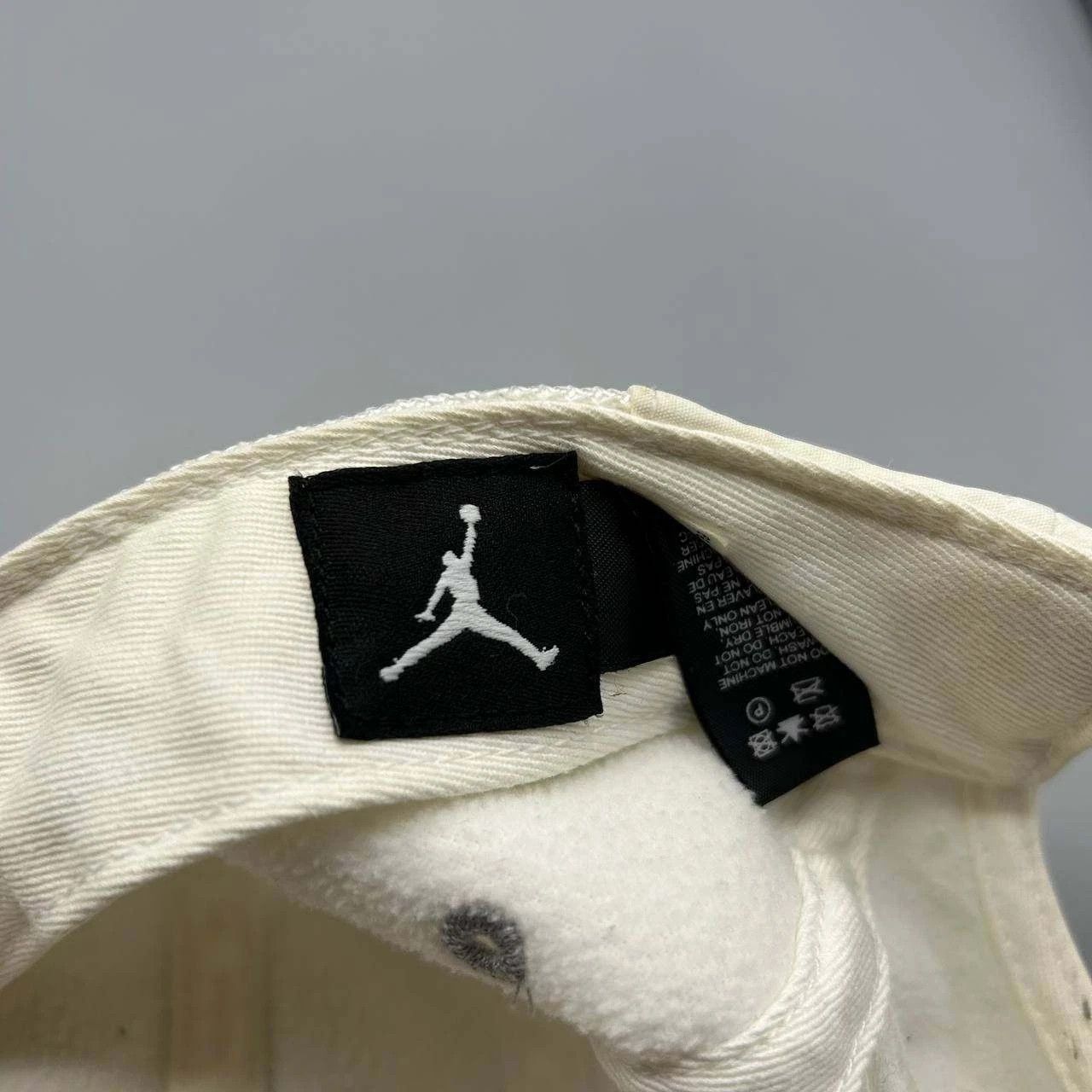 Jordan Brand Air Jordan 5 Panel Hat Men White Embroidered Logo Strap Back Size ONE SIZE - 4 Thumbnail