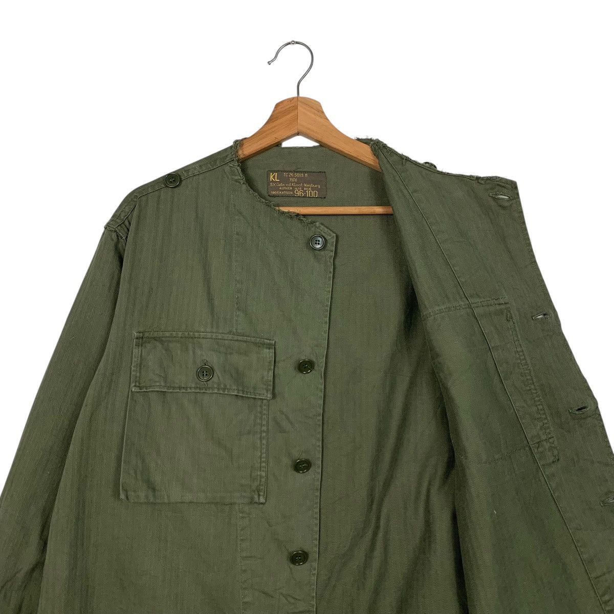 Vintage 74’ Dutch Army HBT Fatigue Jacket Cutoff Collar #1668-C74 Size US L / EU 52-54 / 3 - 10 Thumbnail