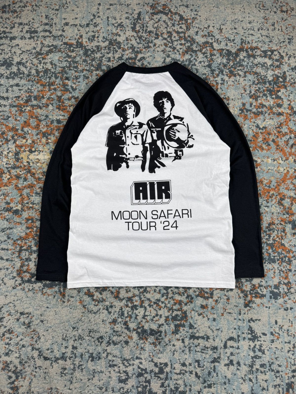 Band Tees Vintage style Air Moon safari tour merch long sleeve tee Size US S / EU 44-46 / 1 - 1 Thumbnail