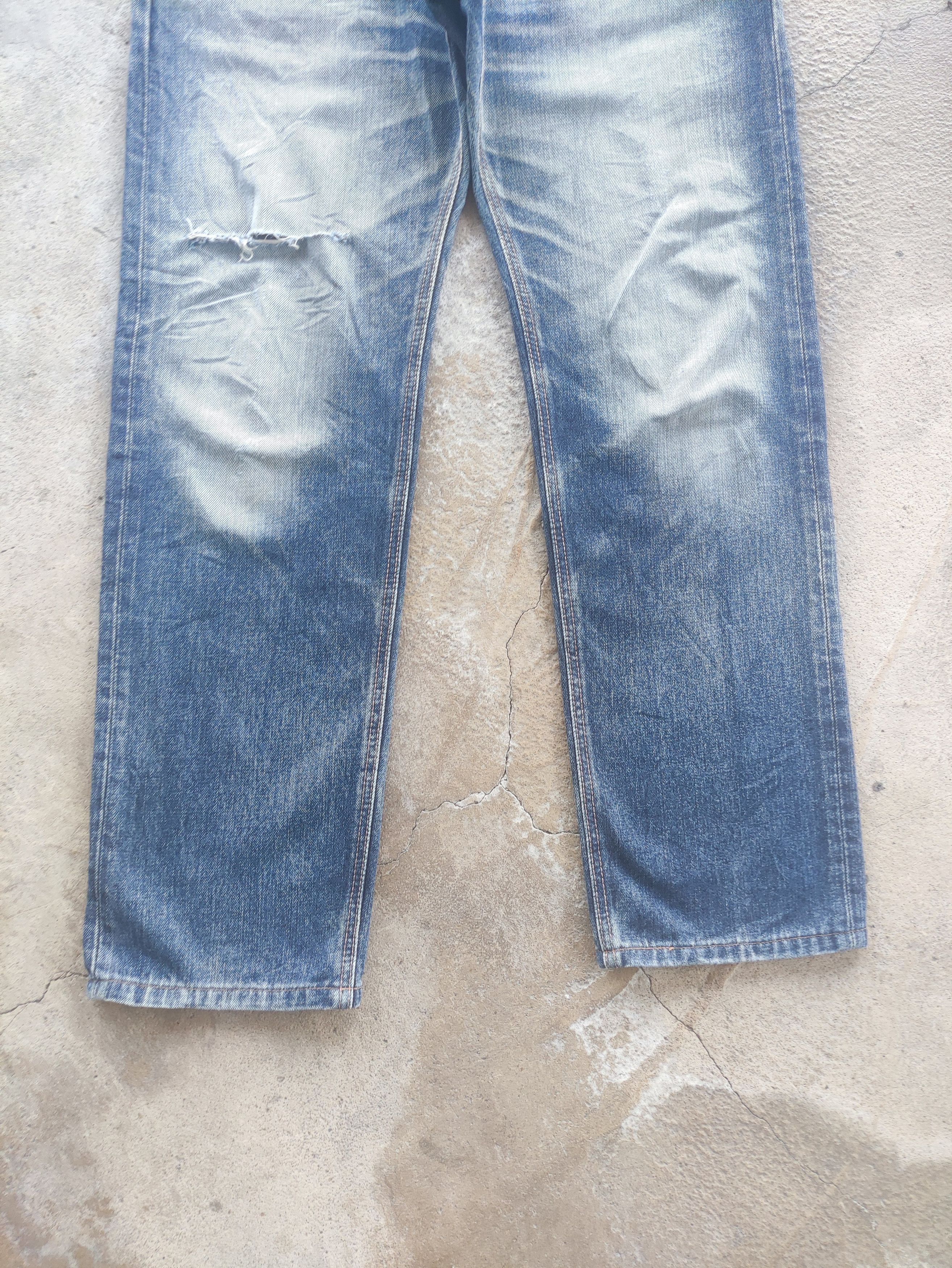 Edwin Vintage Edwin Distressed Faded Denim Pants Size US 35 - 4 Thumbnail